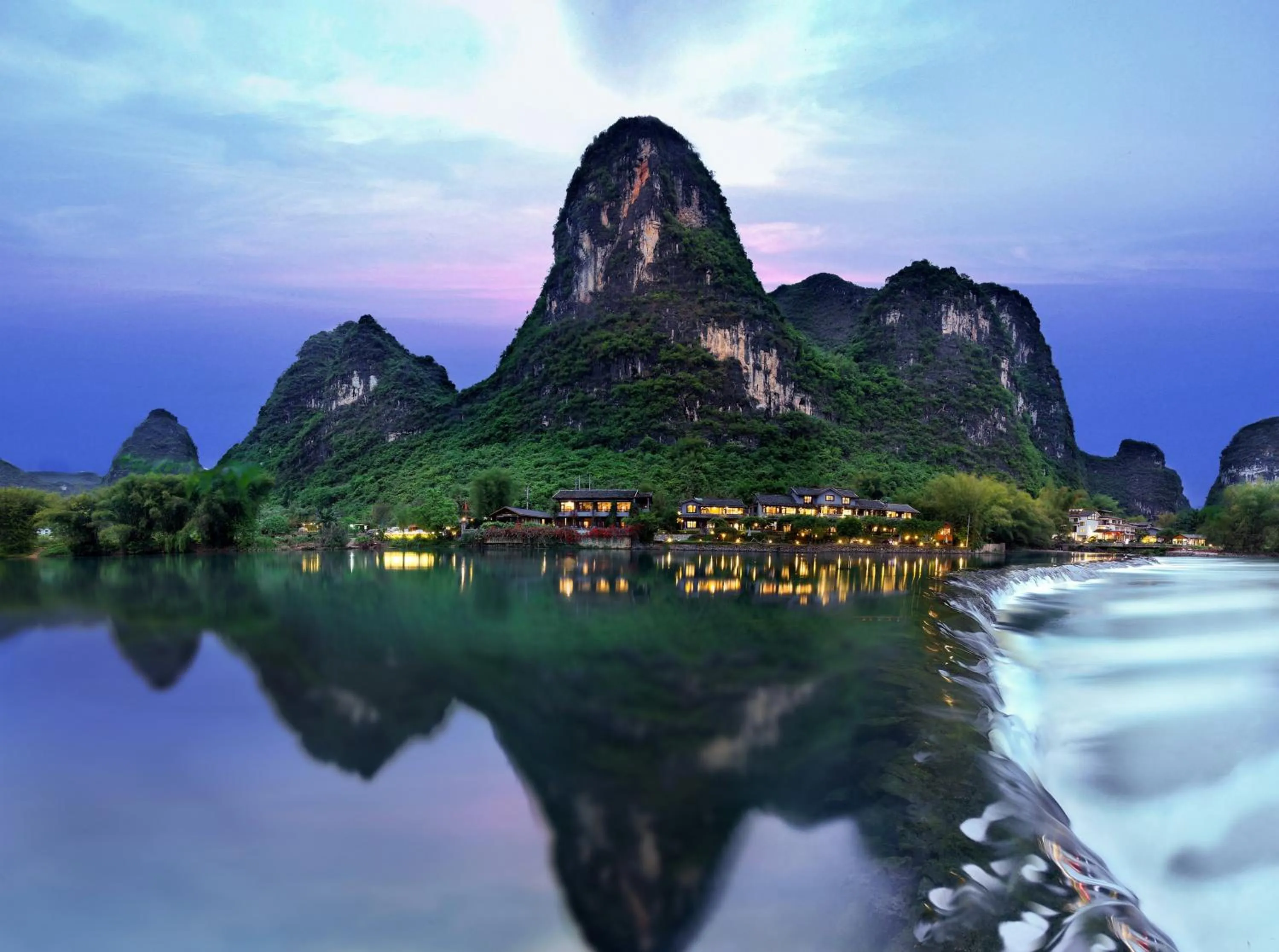 Property building in Yangshuo Mountain Retreat