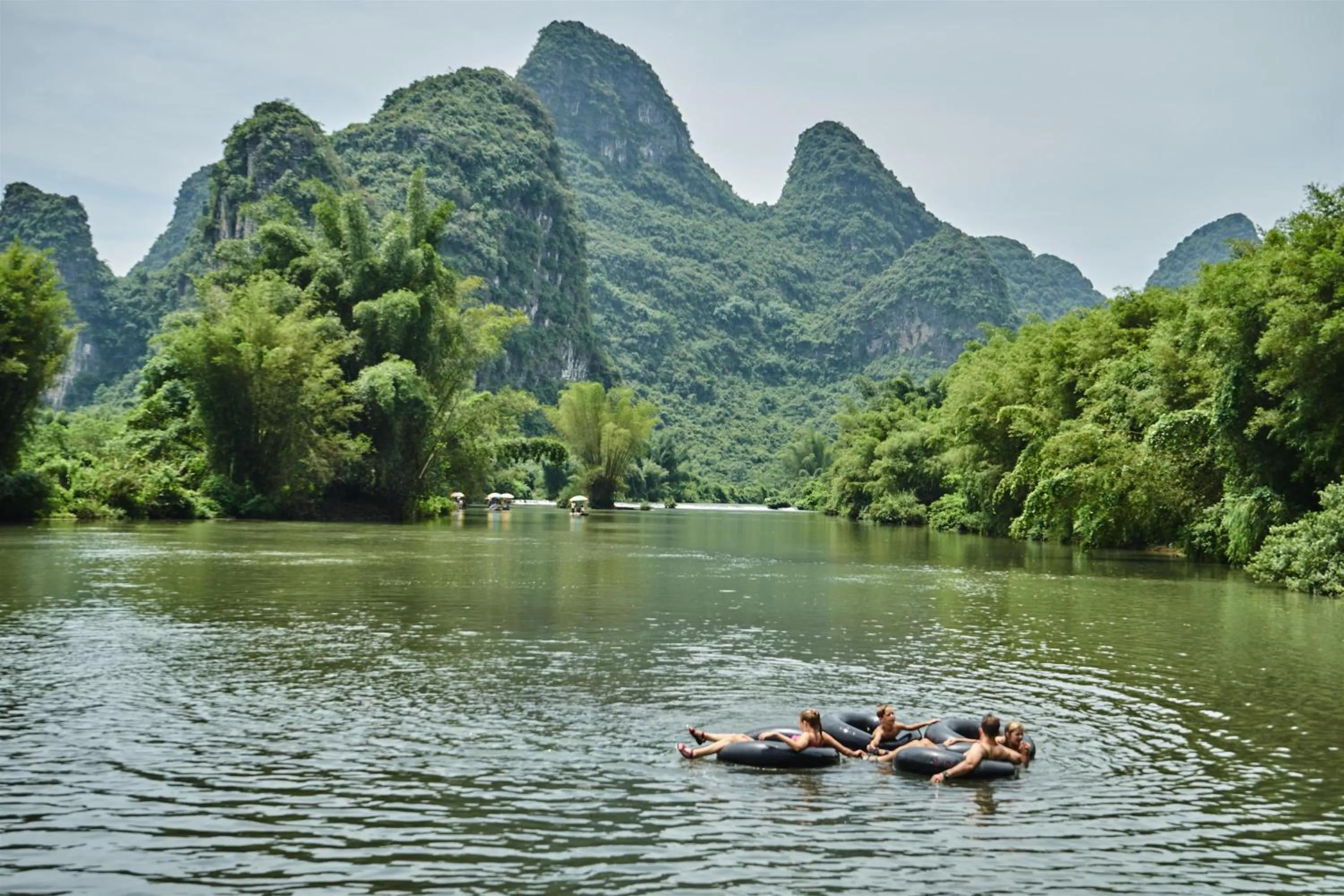 Activities in Yangshuo Mountain Retreat