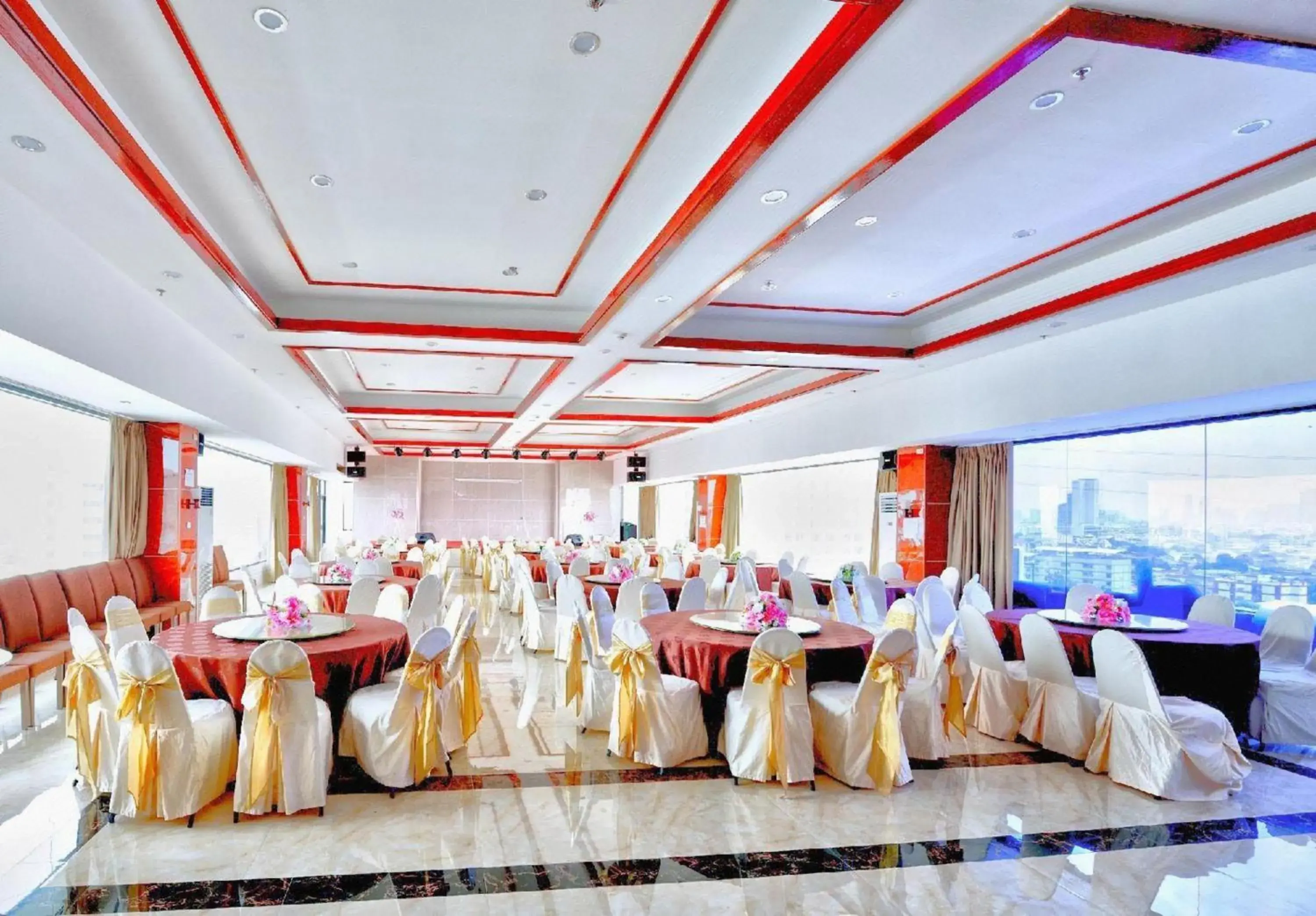 Restaurant/places to eat in Palette The Travellers Hotel Bangkok Restaurant/places to eat in Palette The Travellers Hotel Bangkok