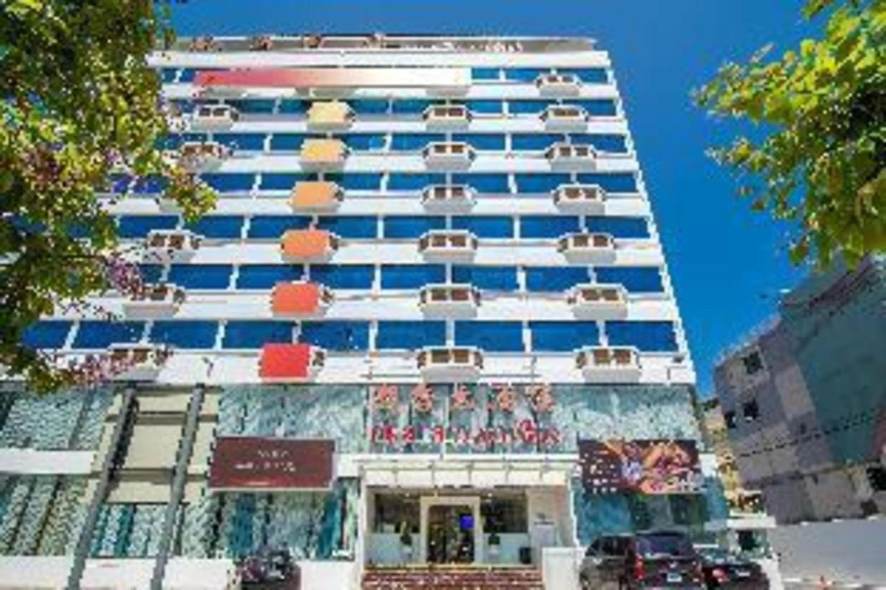 Property building in Palette The Travellers Hotel Bangkok