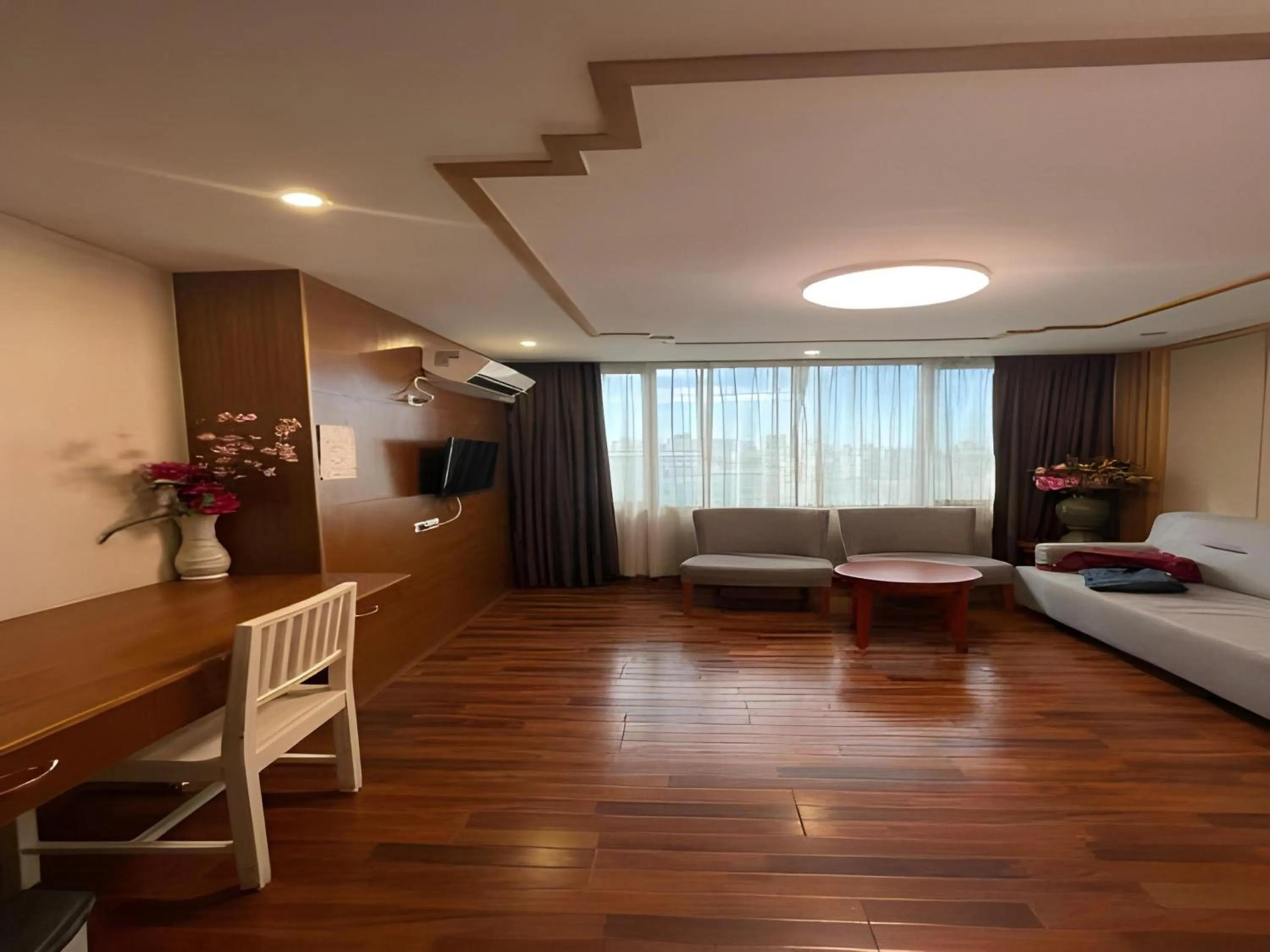 Bedroom, Bed in Palette The Travellers Hotel Bangkok