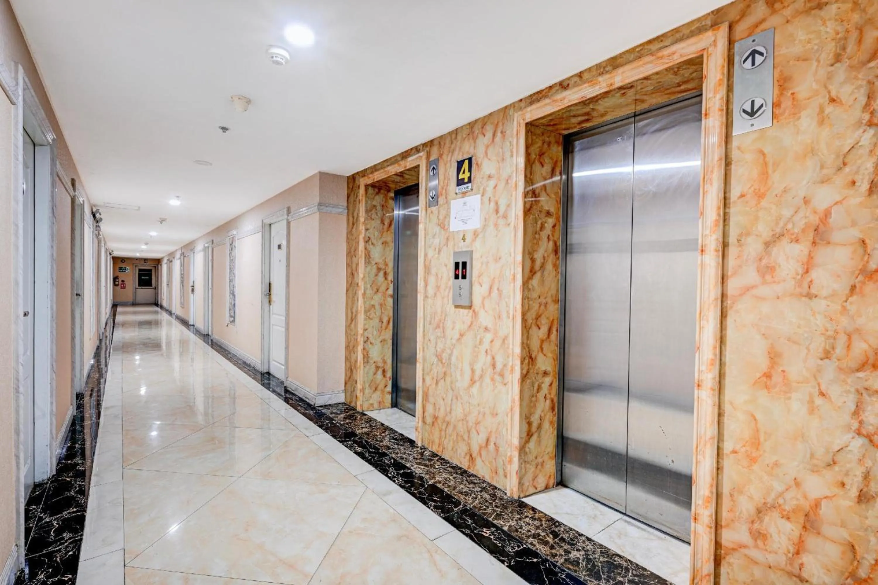 Lobby or reception in Palette The Travellers Hotel Bangkok