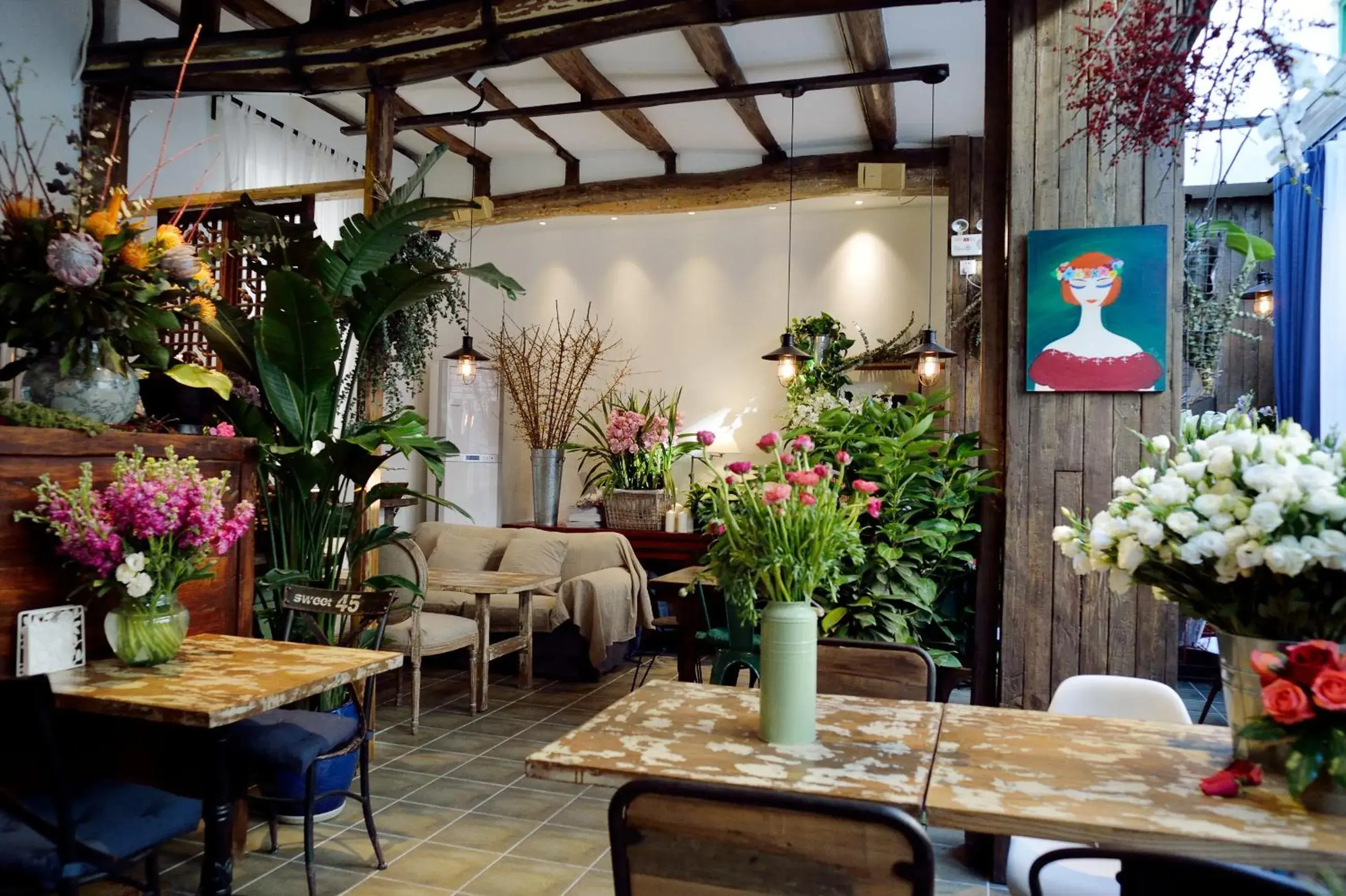 Restaurant/places to eat in Peking Station Hostel Restaurant/places to eat in Peking Station Hostel