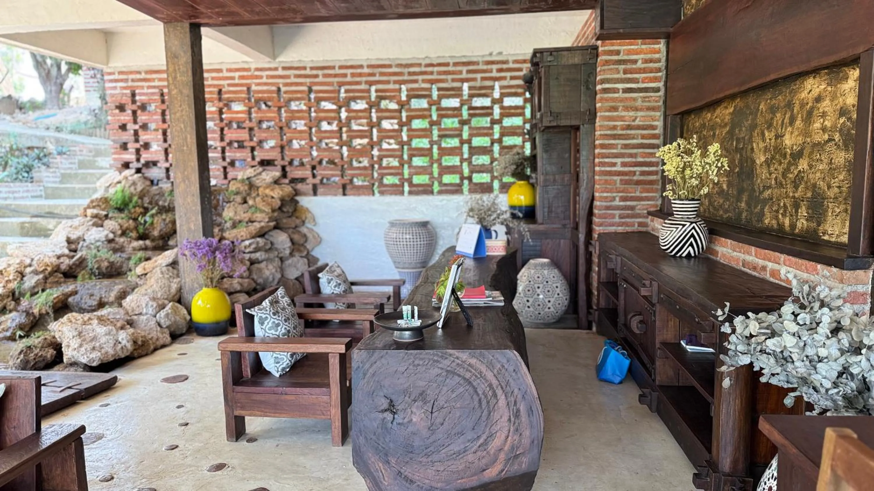 Patio in Kawarin River Exclusive Hotel & Resort