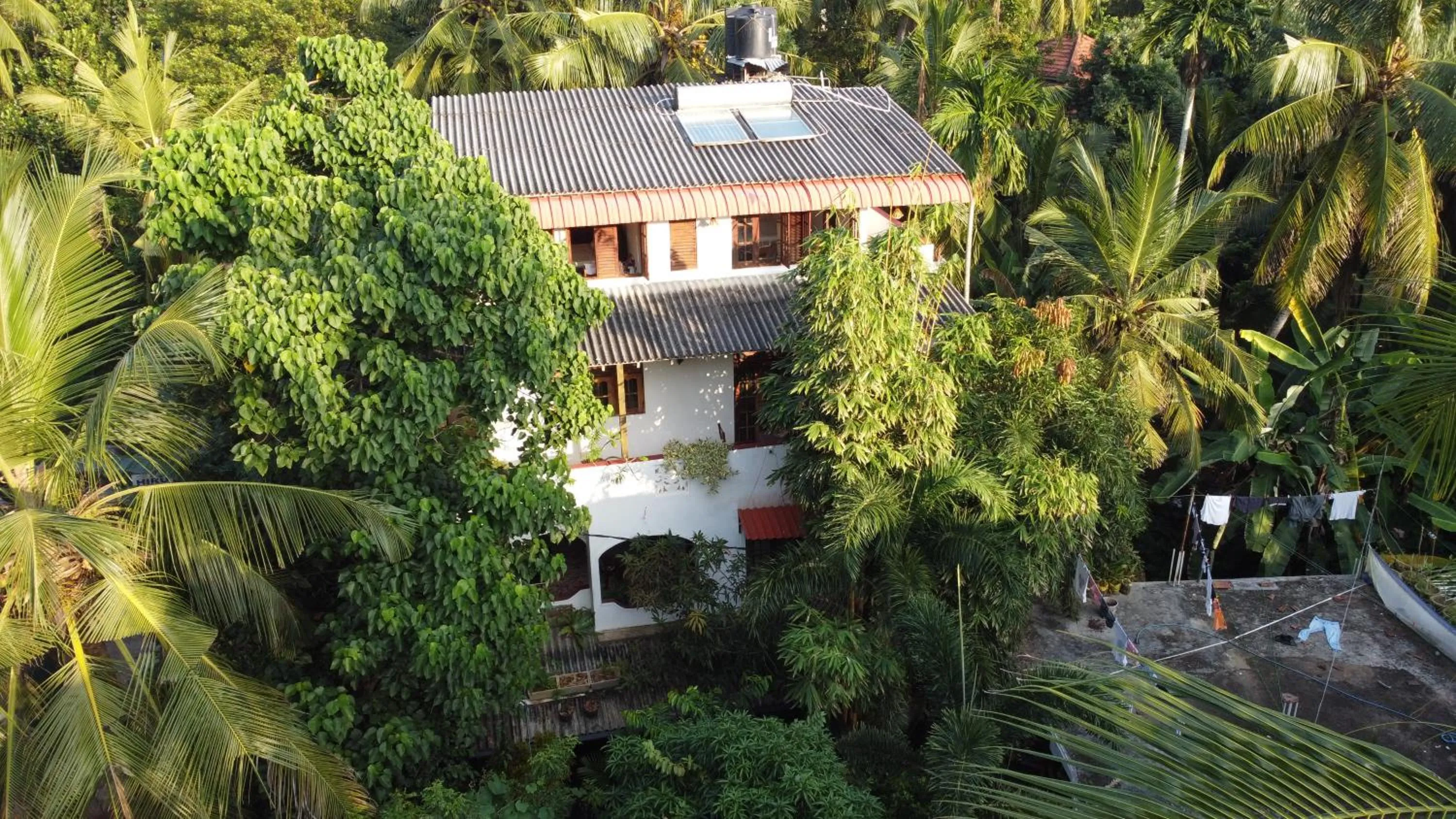 Property building in Hansa Villa