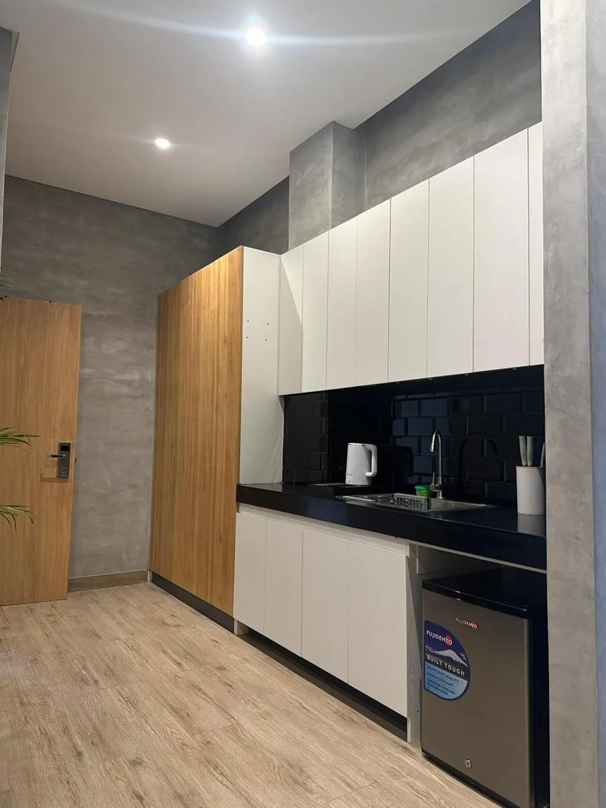 Caldwell Boutique Hotel