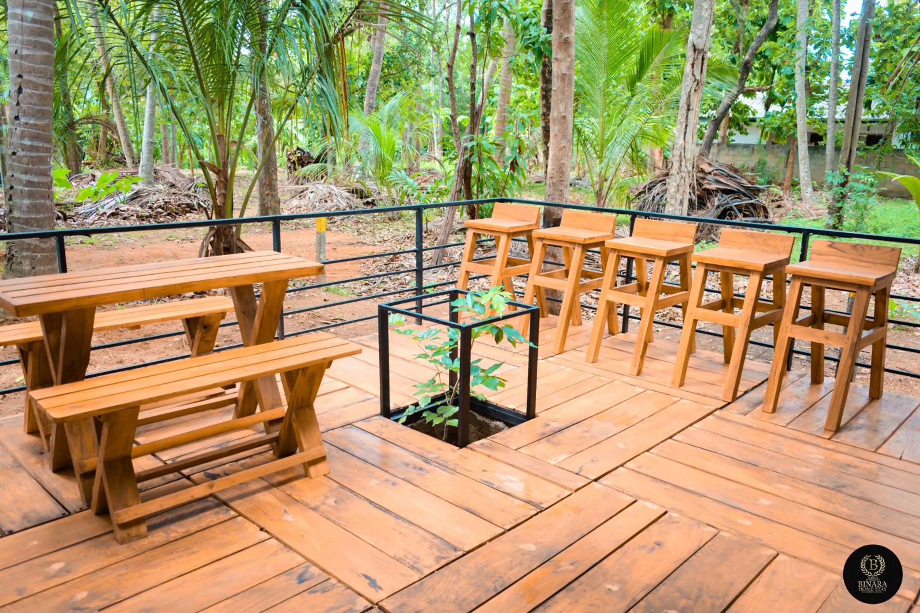 Restaurant/places to eat in Binara Home Stay