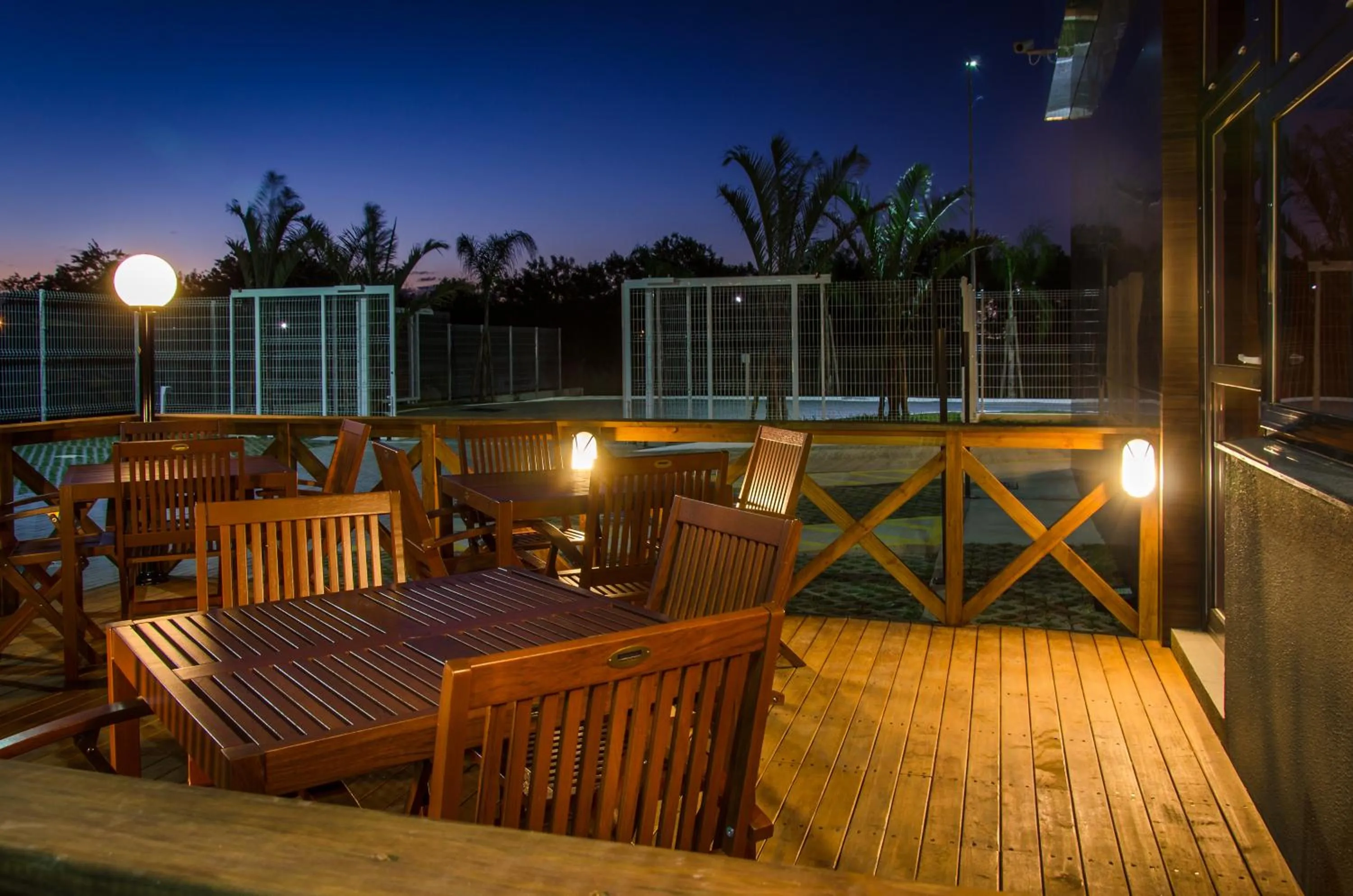 Lounge or bar in Ibis Porto Alegre Assis Brasil