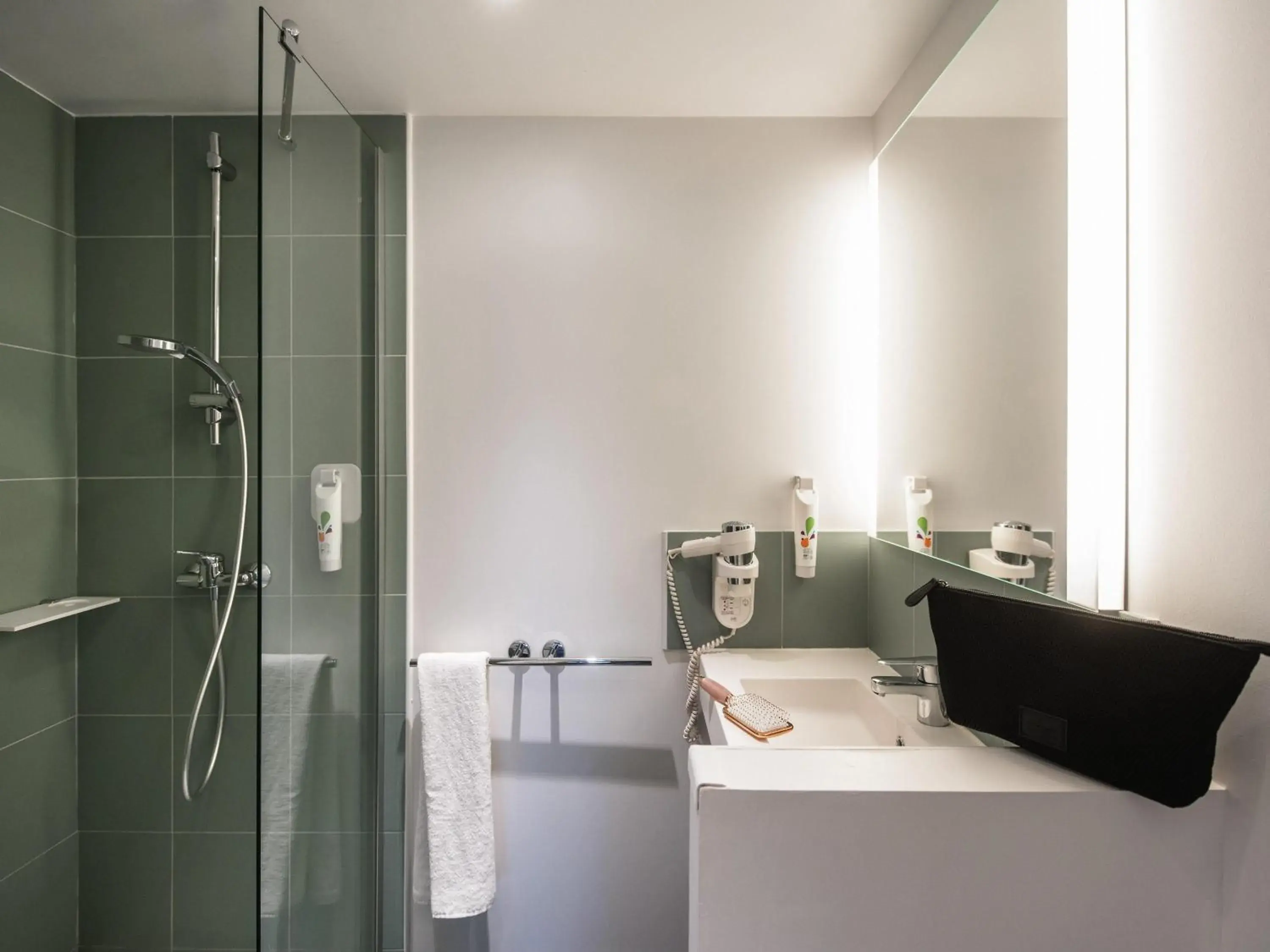 Bedroom in Ibis Styles Nice Centre Gare Bedroom in Ibis Styles Nice Centre Gare