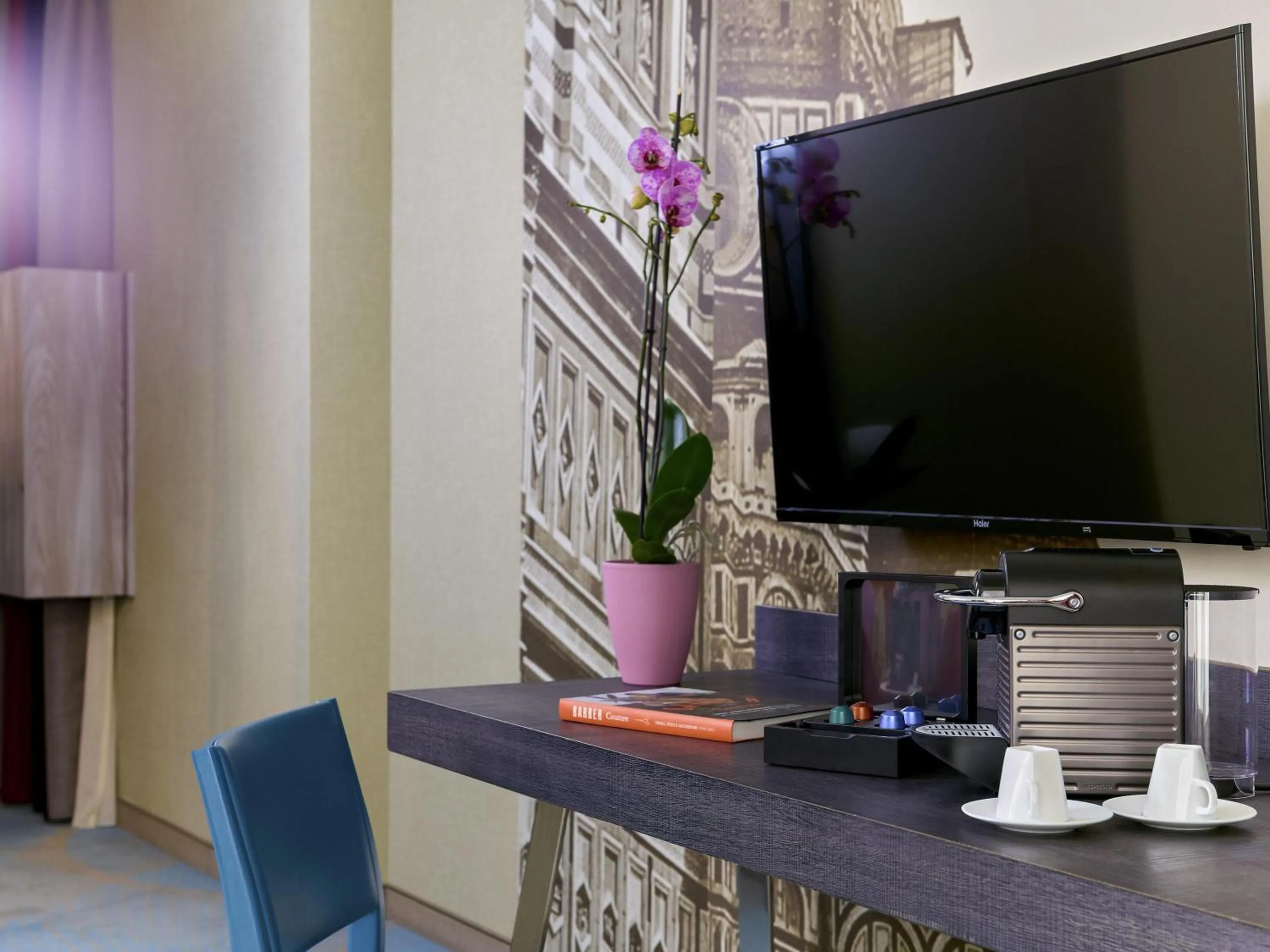 Bedroom in Mercure Firenze Centro