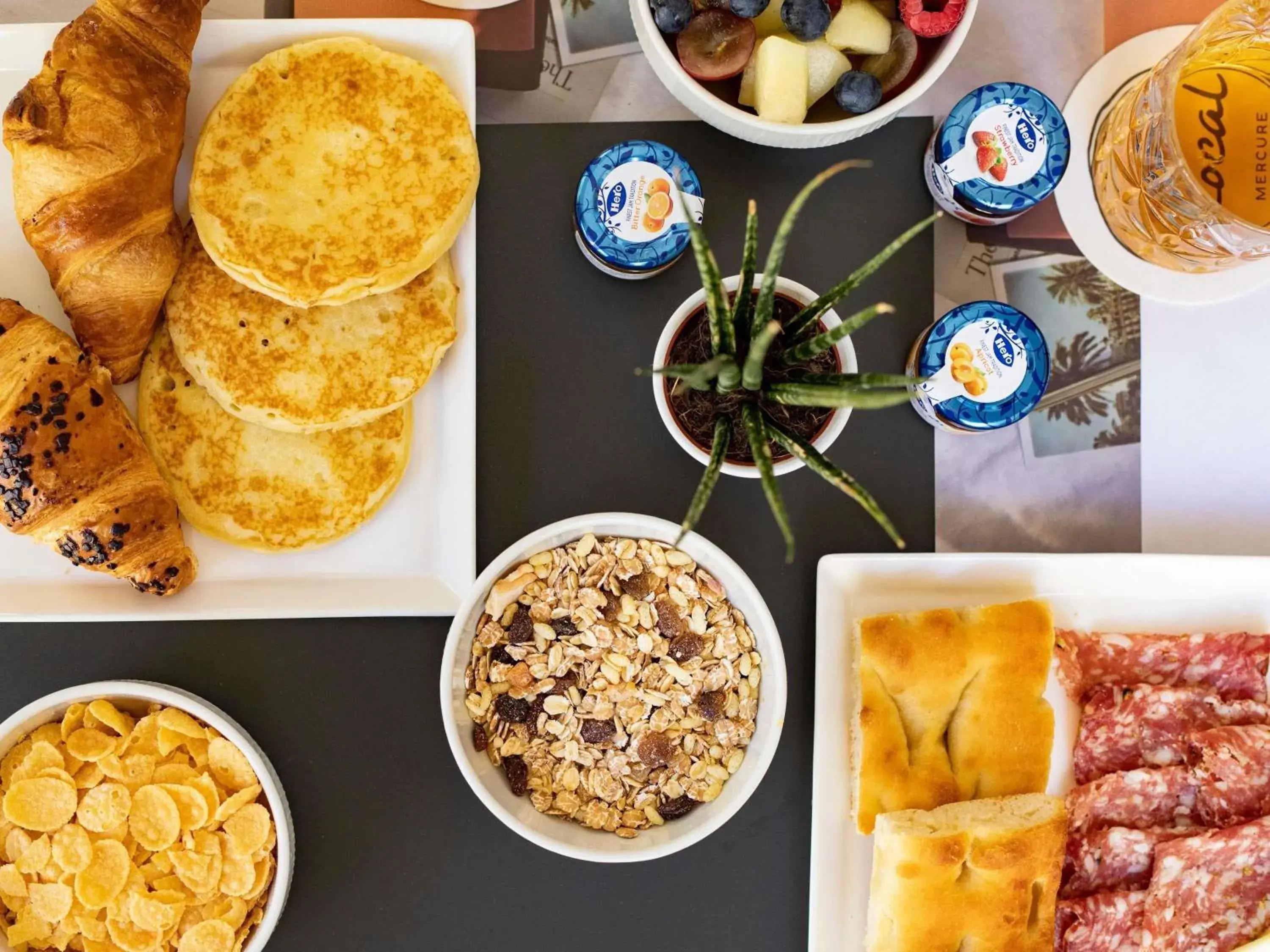 Property building in Mercure Firenze Centro Property building in Mercure Firenze Centro