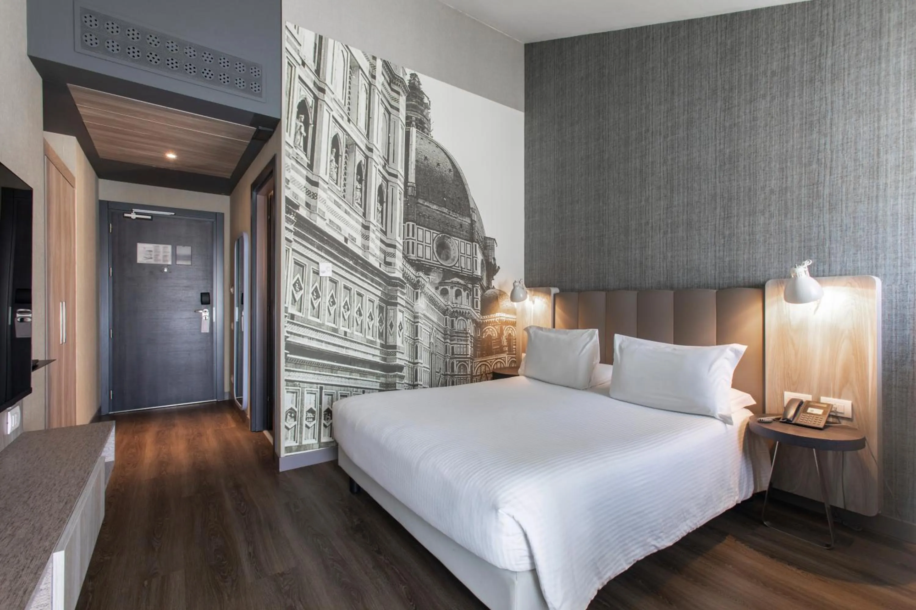 Bed in Mercure Firenze Centro