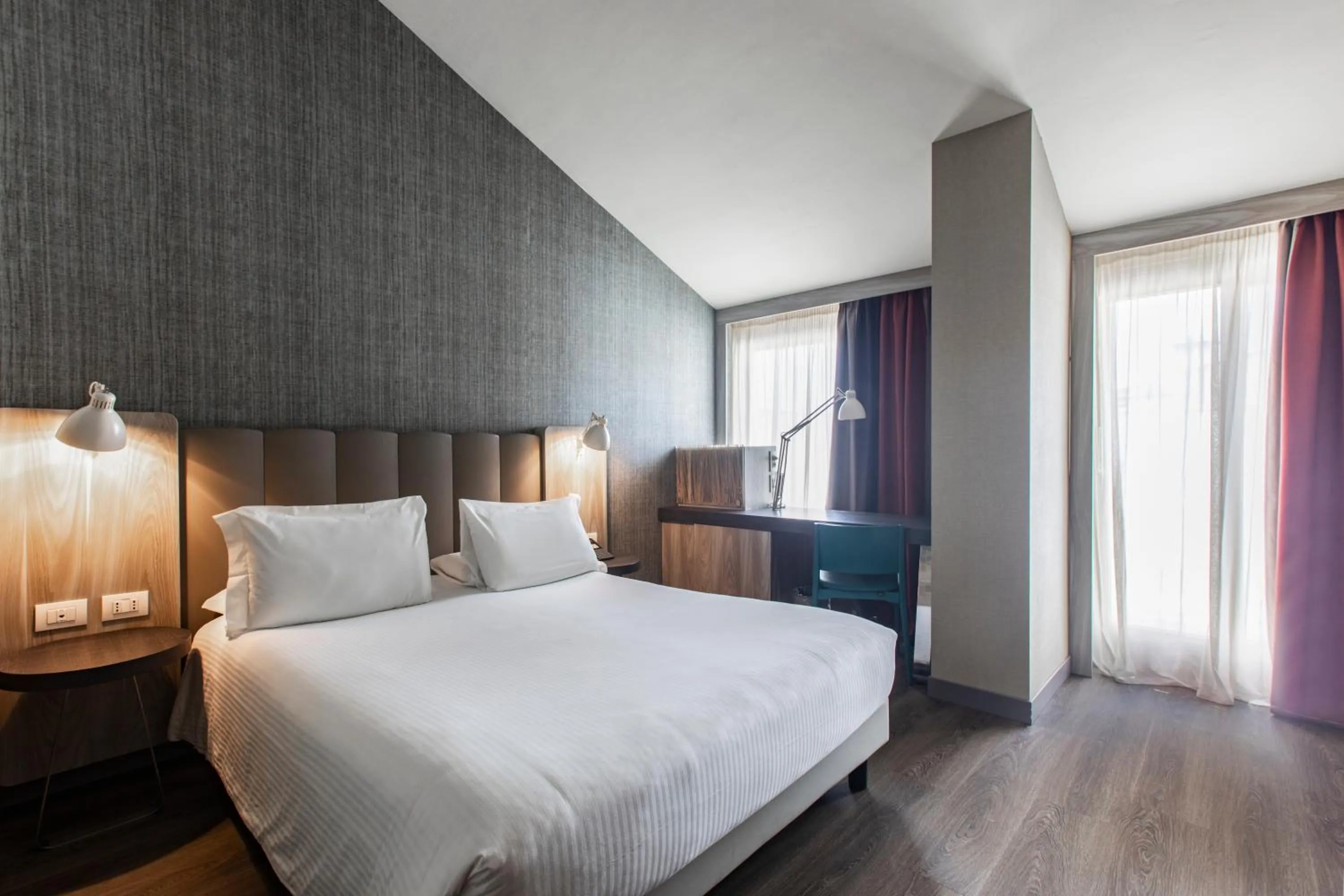 Bed in Mercure Firenze Centro