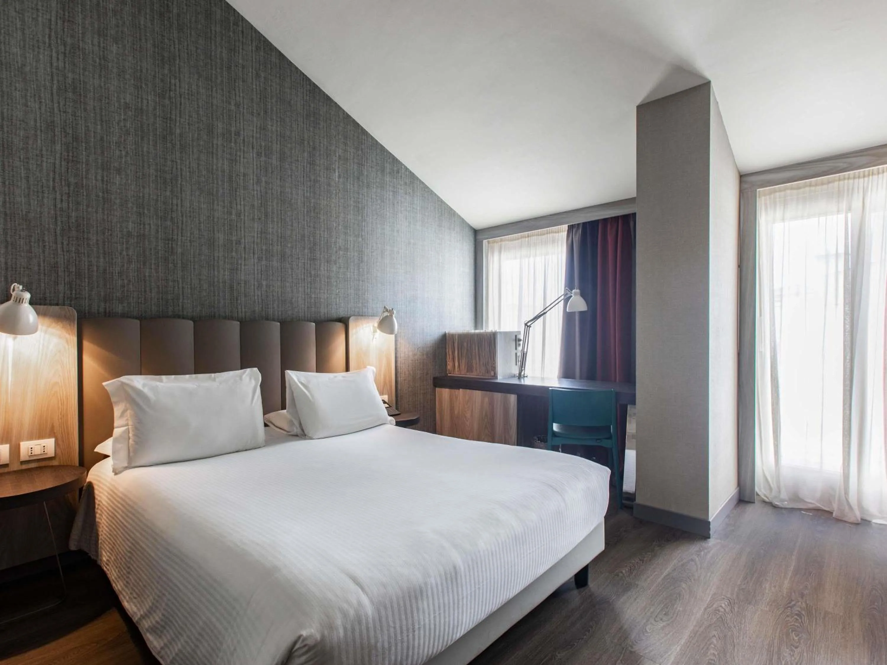 Bedroom, Bed in Mercure Firenze Centro