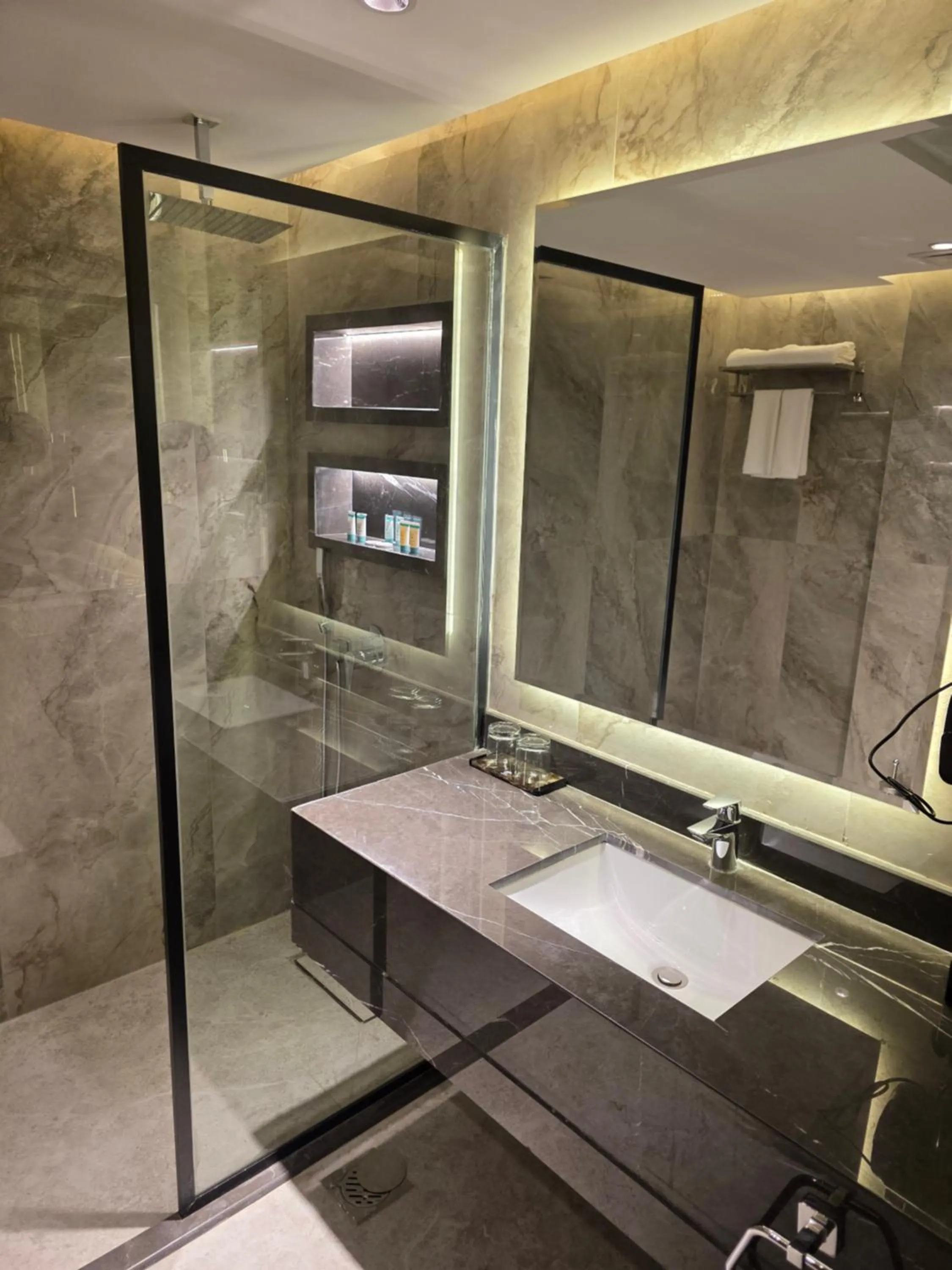 Bathroom in Sedra Global Hotel, Madinah