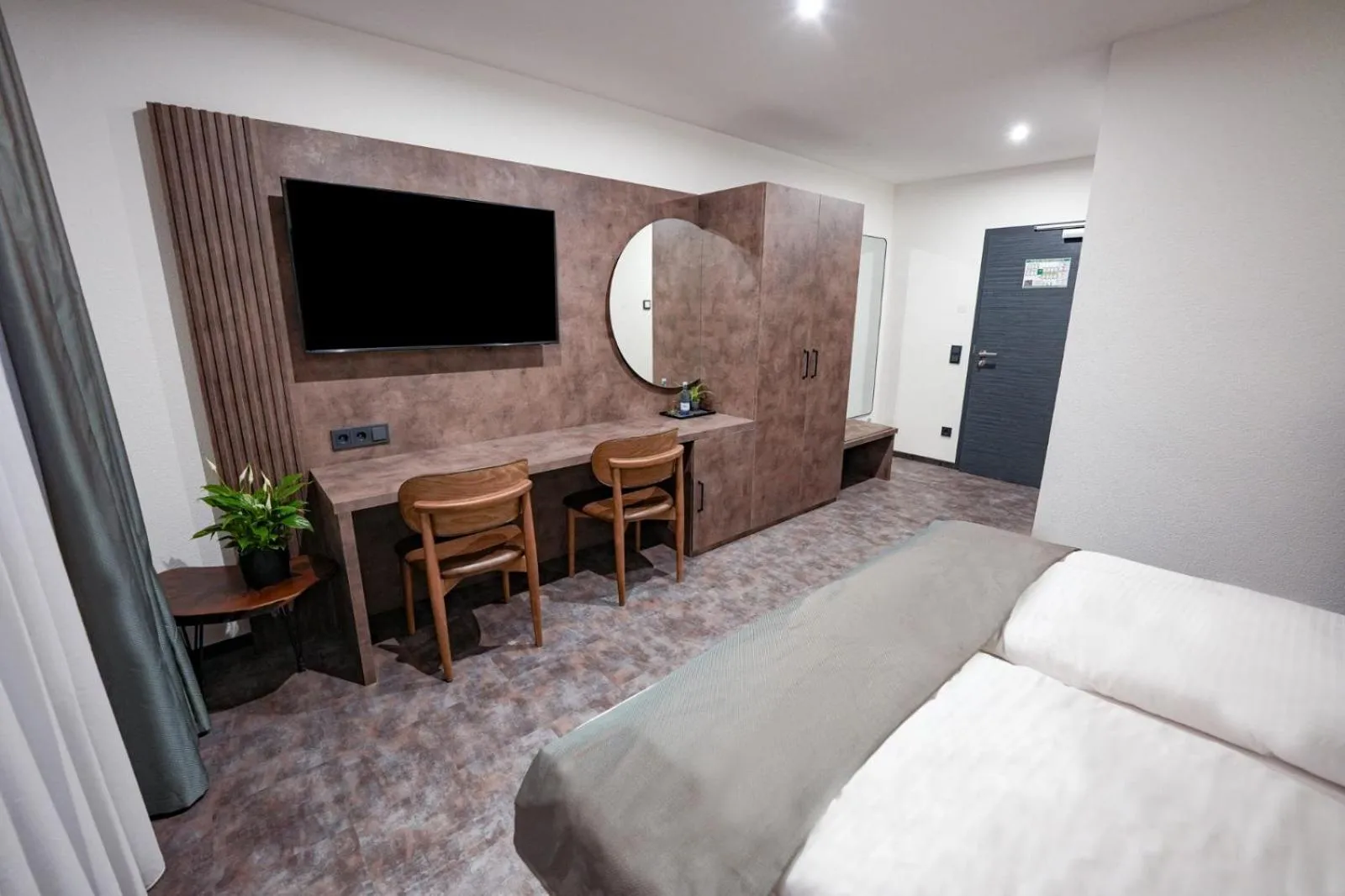 Photo of the whole room, Bed in JG Hotel Antoniergasse