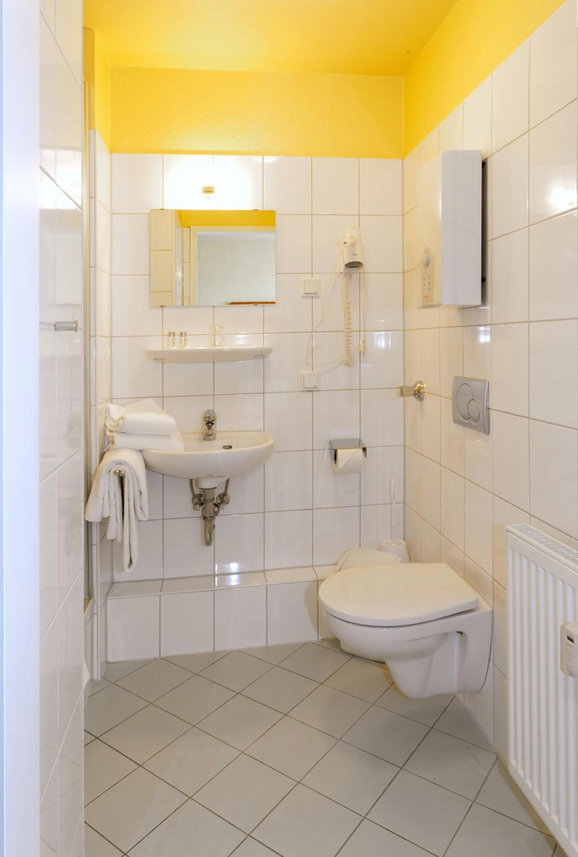 Bathroom in Hotel Alte Fabrik