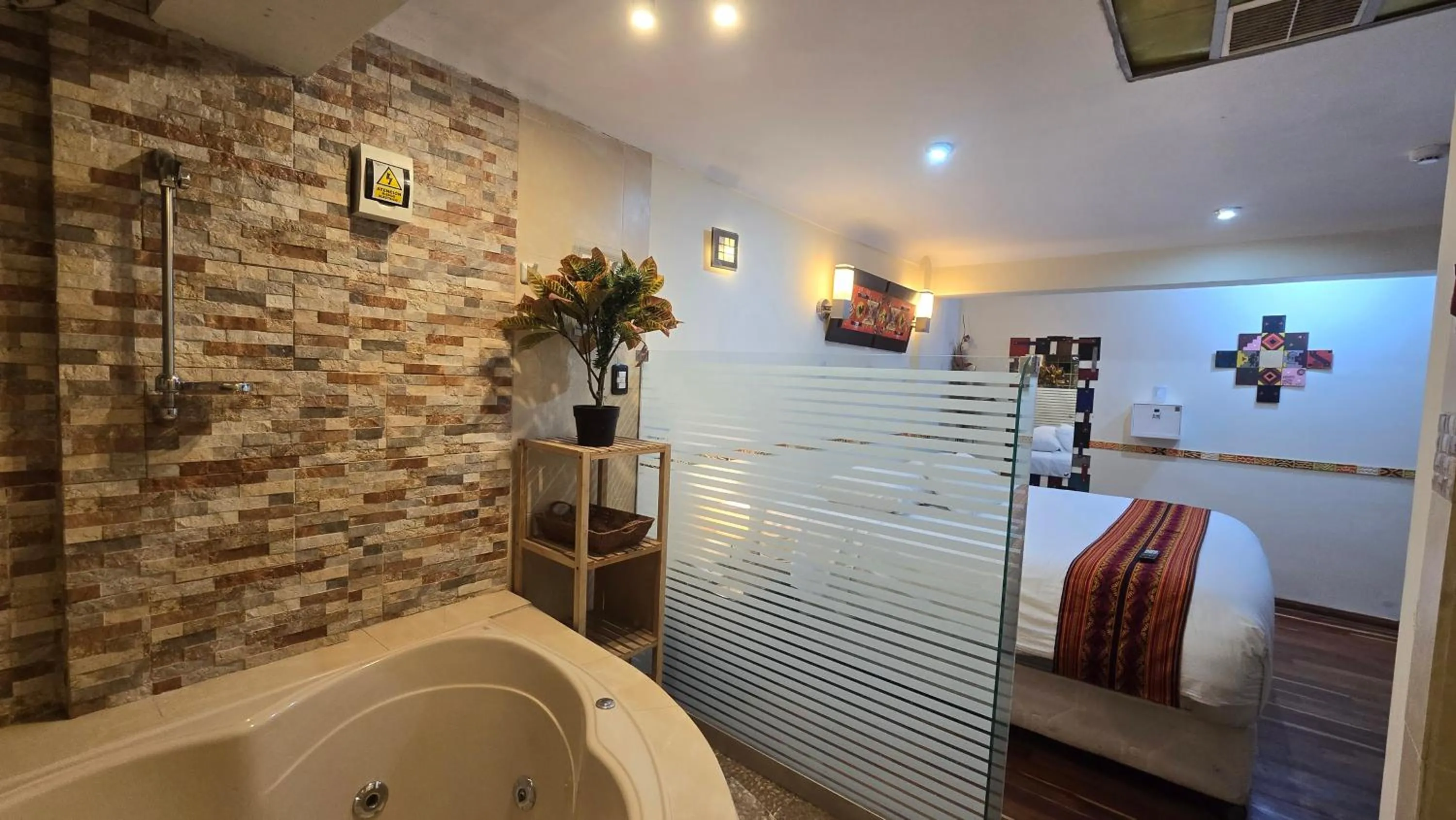 Hot Tub in Hotel Cusco Museo