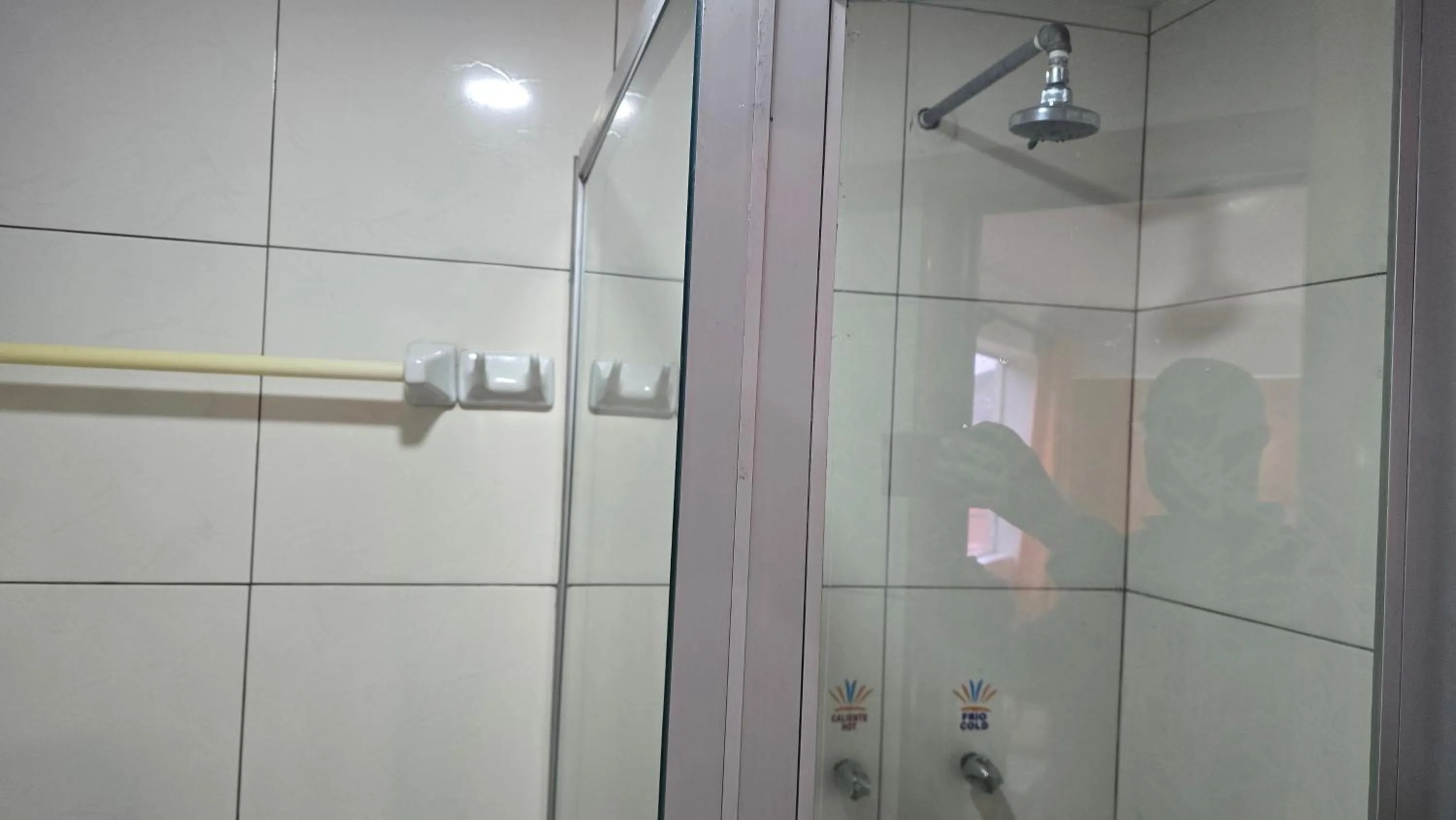 Shower in Hotel Cusco Museo