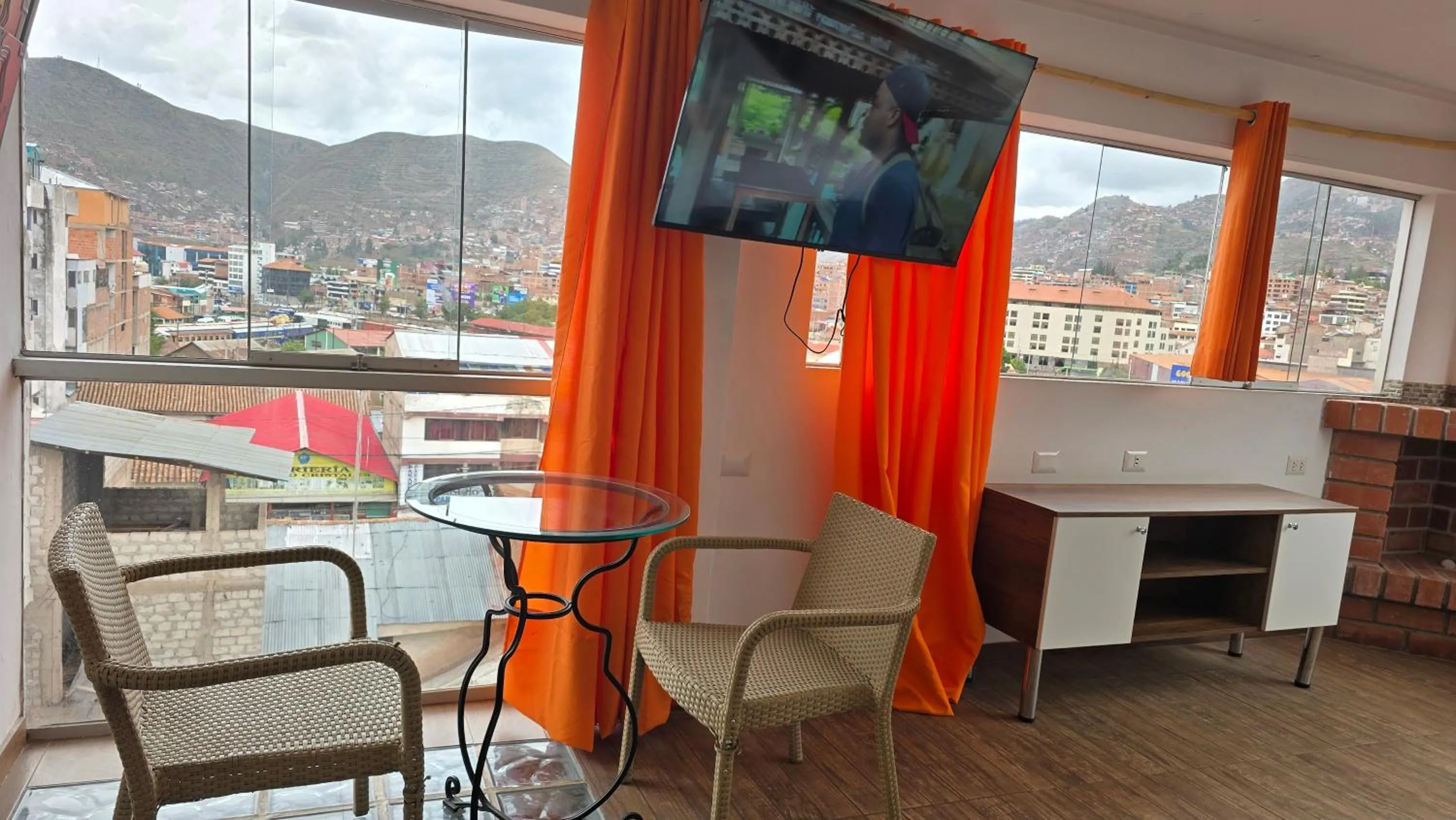 TV and multimedia in Hotel Cusco Museo