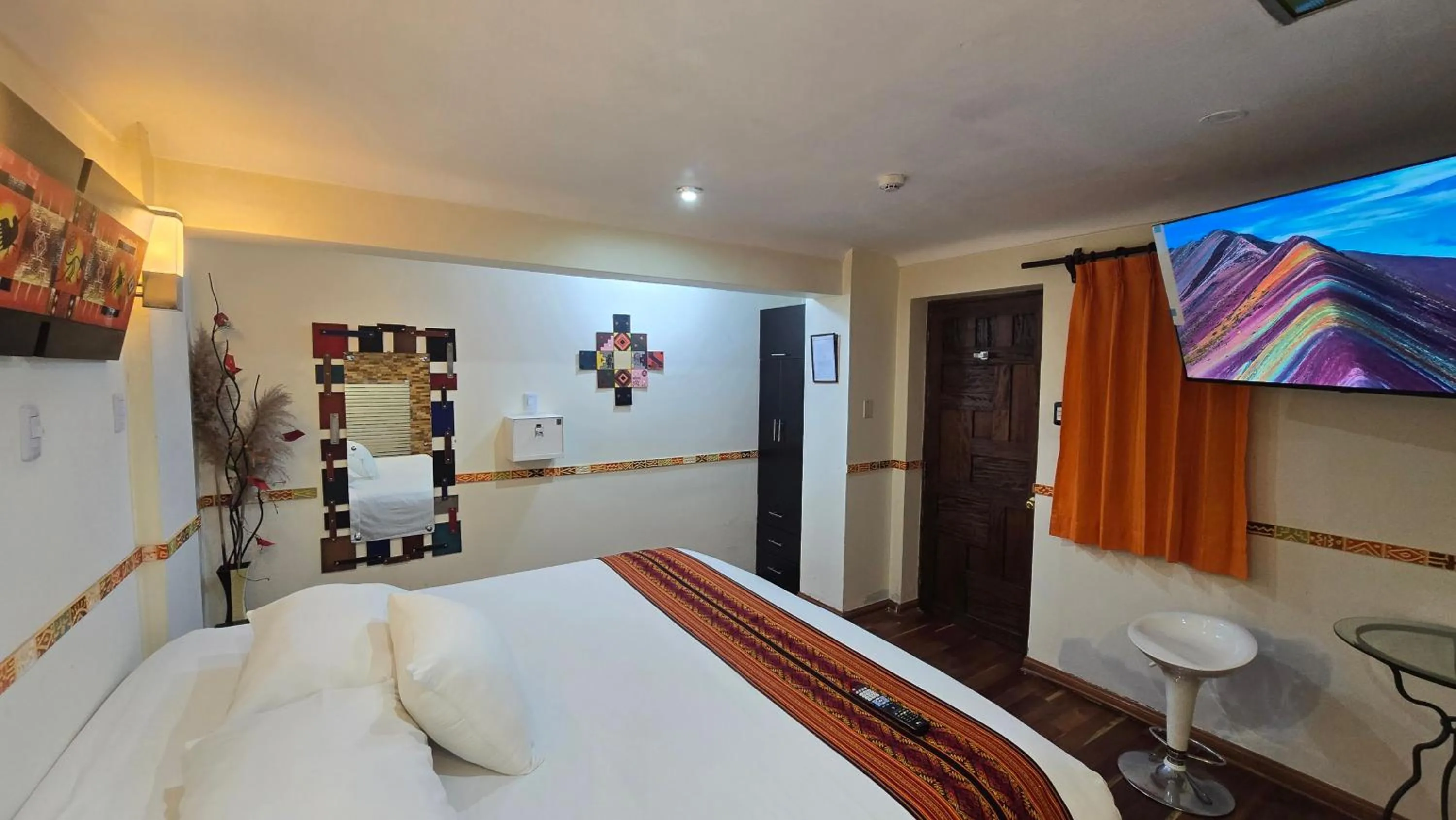 TV and multimedia, Bed in Hotel Cusco Museo