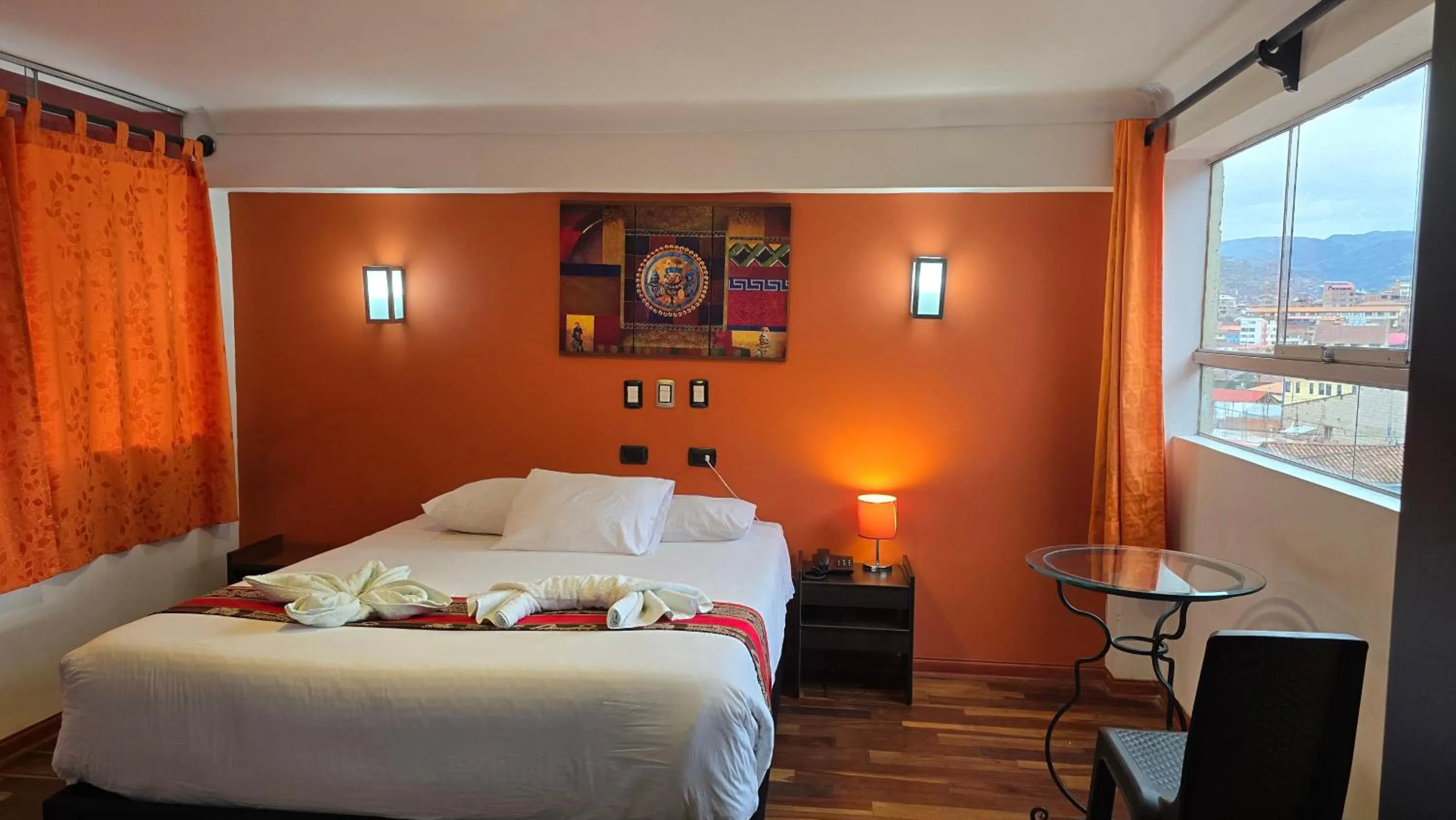 Photo of the whole room, Bed in Hotel Cusco Museo