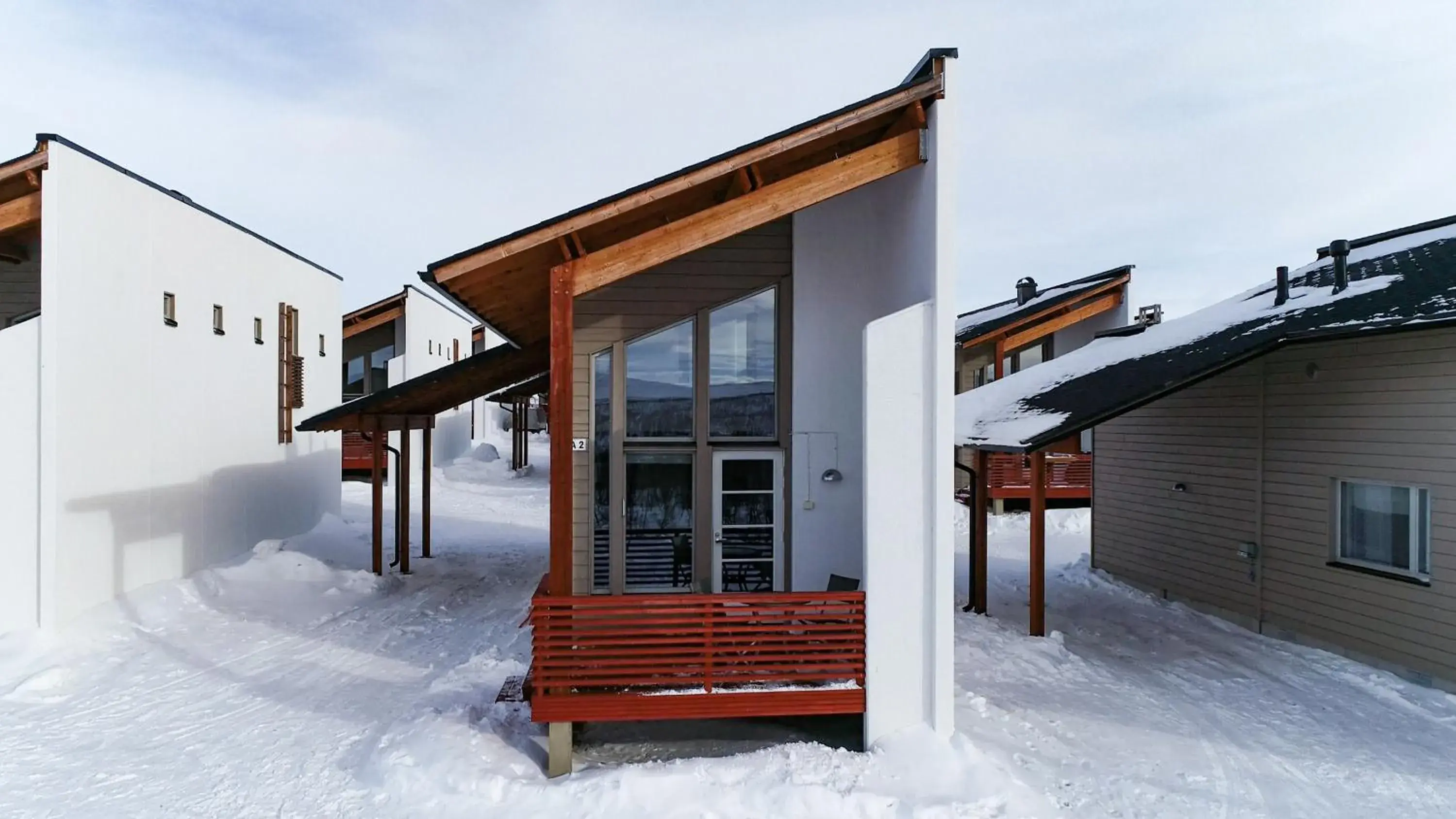 Property building in Santa's Hotel Rakka Property building in Santa's Hotel Rakka