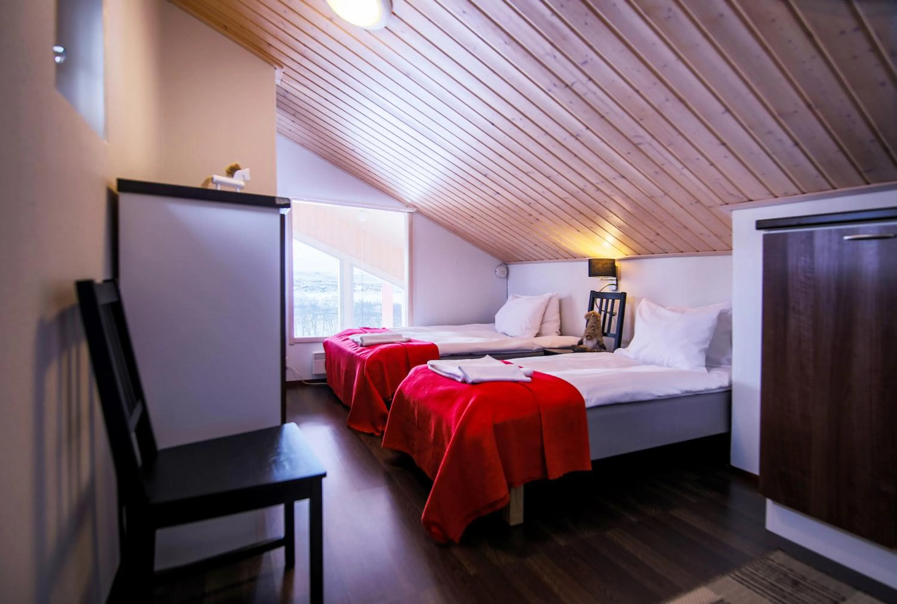 Bedroom, Bed in Santa's Hotel Rakka