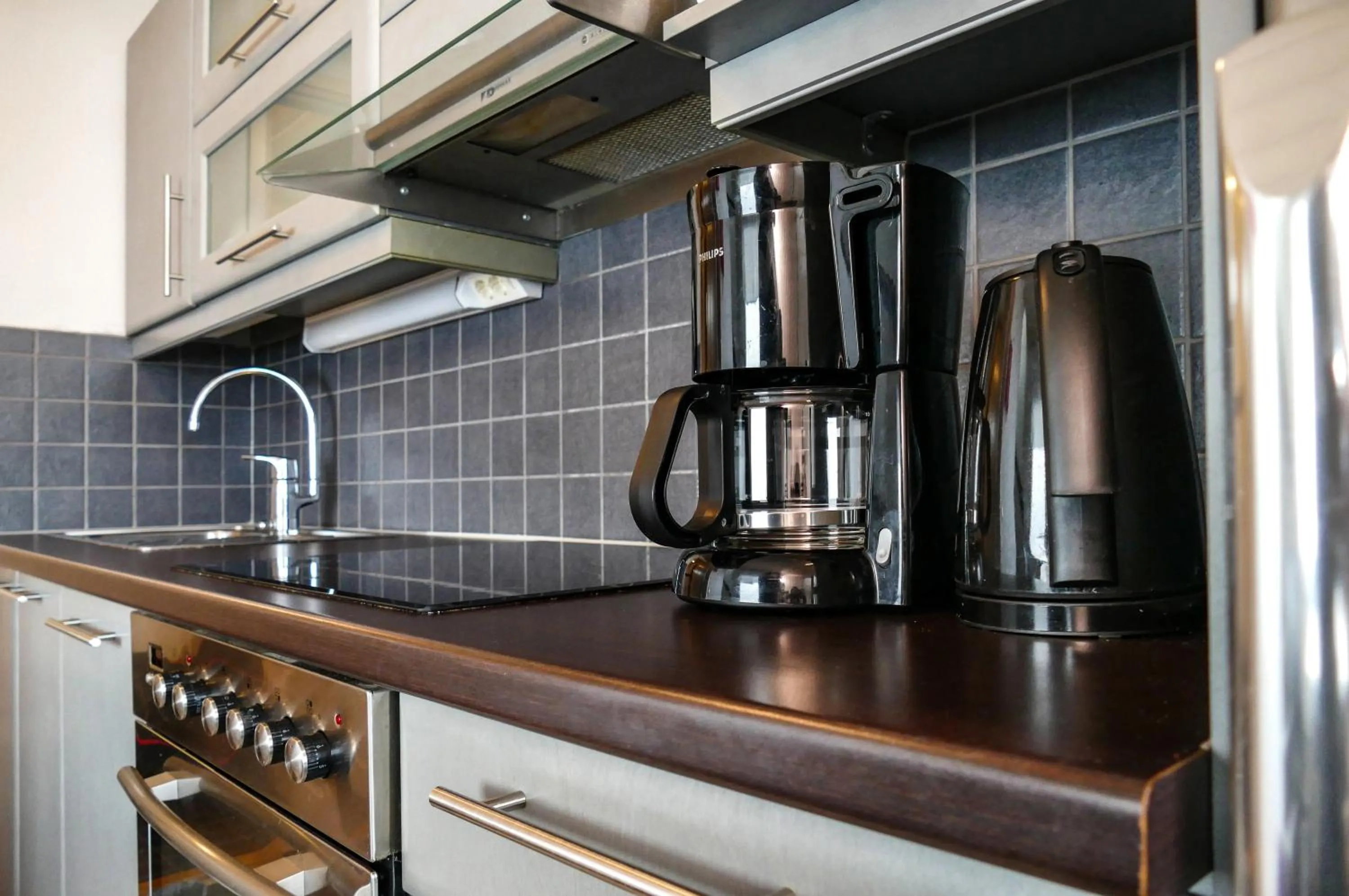 Kitchen or kitchenette in Santa's Hotel Rakka