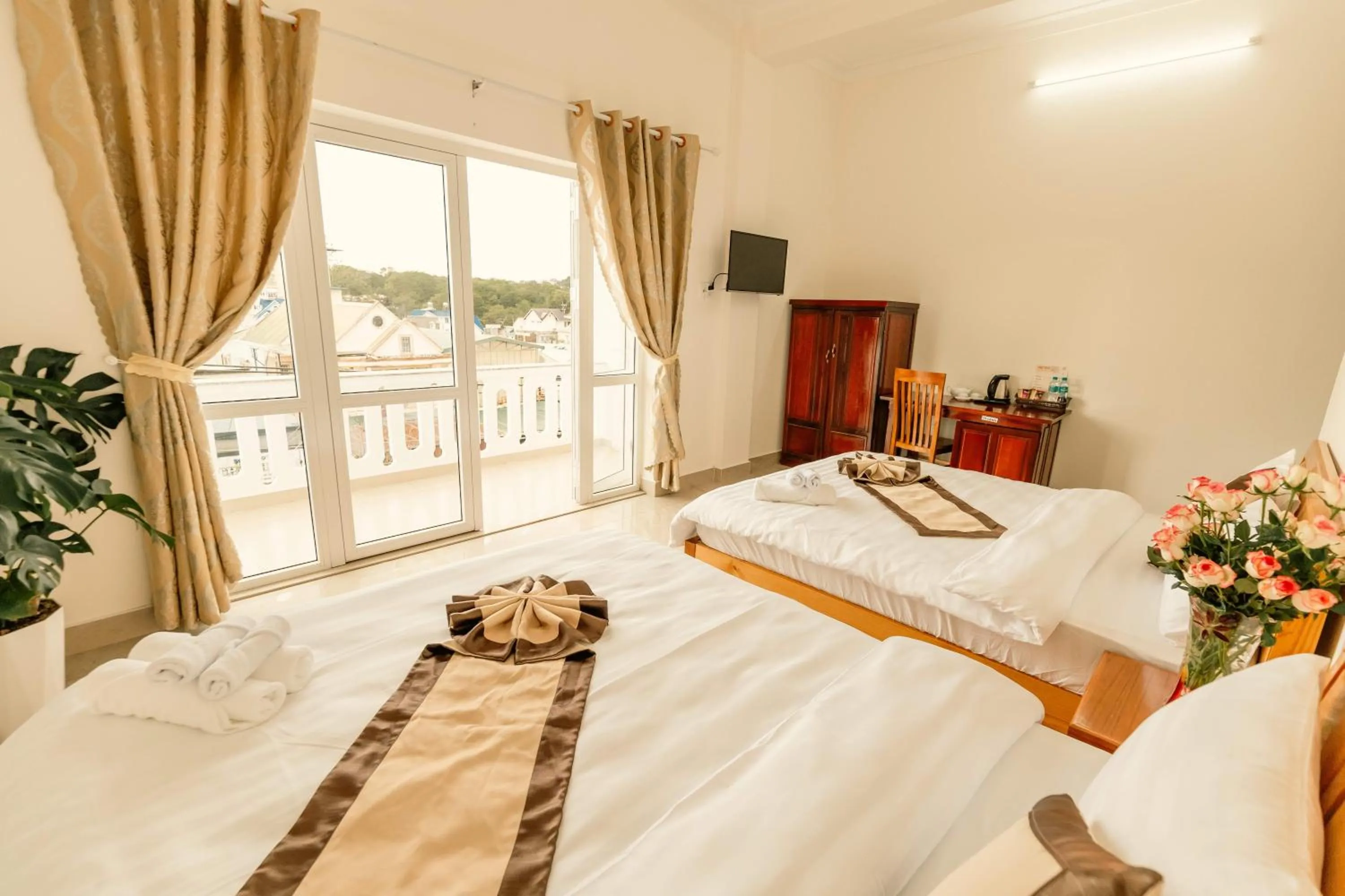 Bed in Lê Mùi Hotel - Apartment