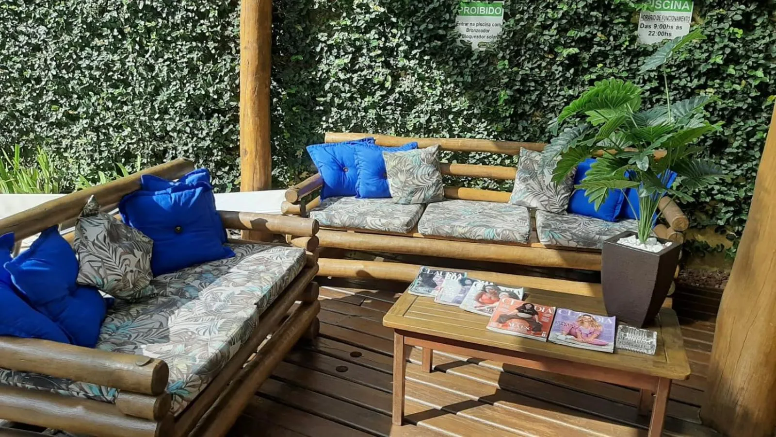 Seating area in Mares de Camburizinho