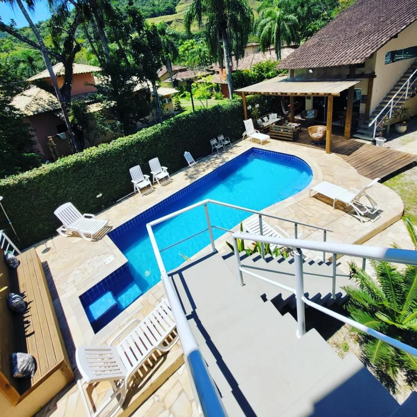 Swimming pool in Mares de Camburizinho