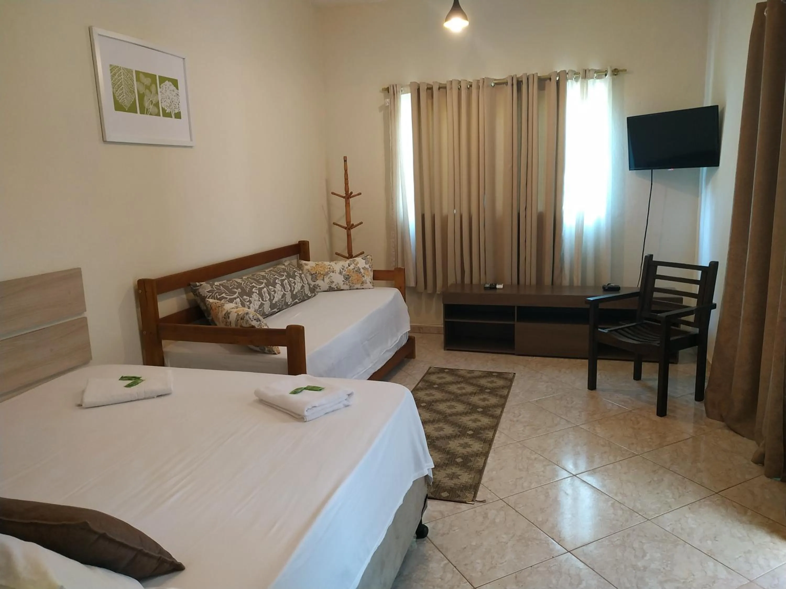Bed in Mares de Camburizinho