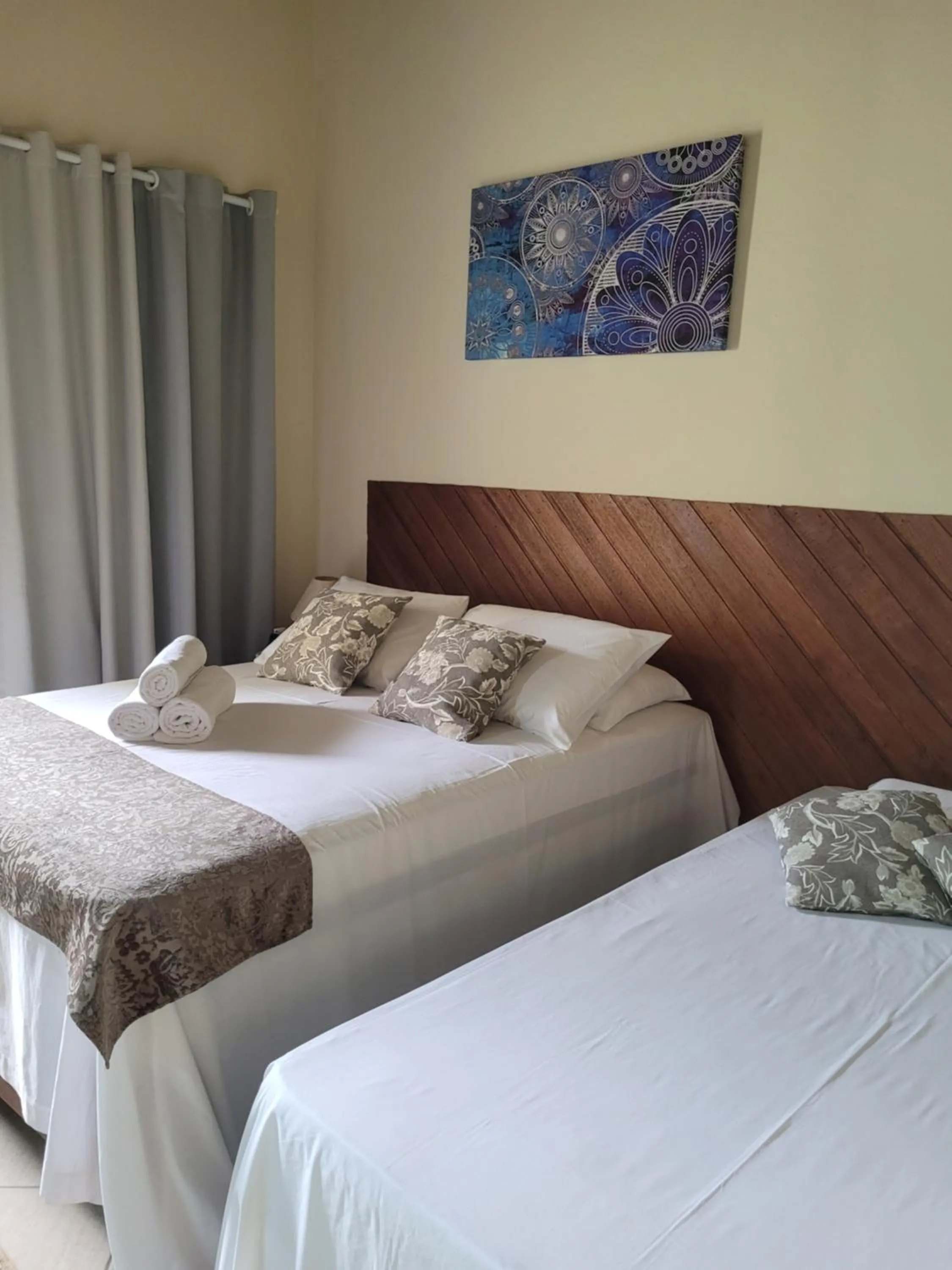 Bed in Mares de Camburizinho