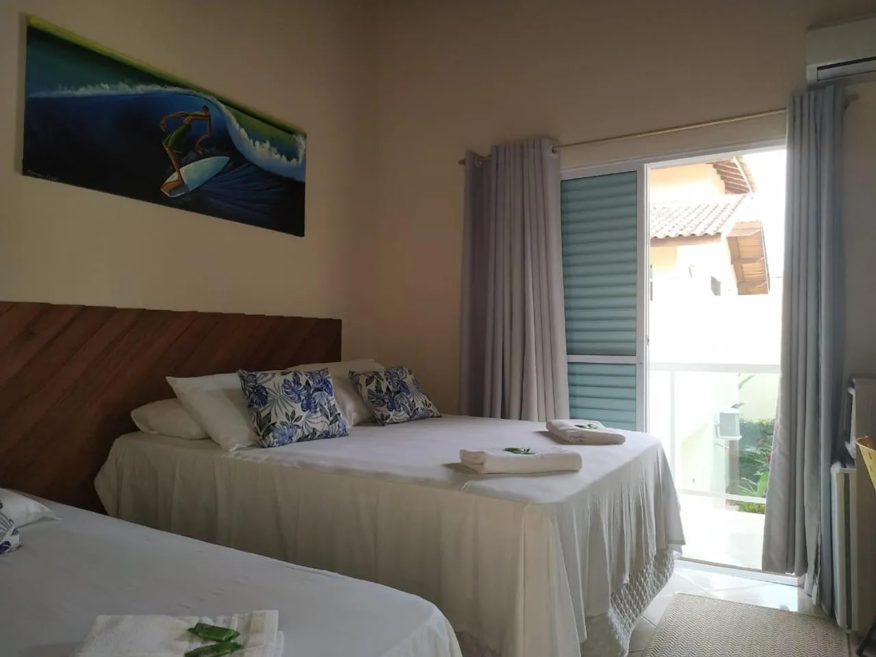 Bed in Mares de Camburizinho
