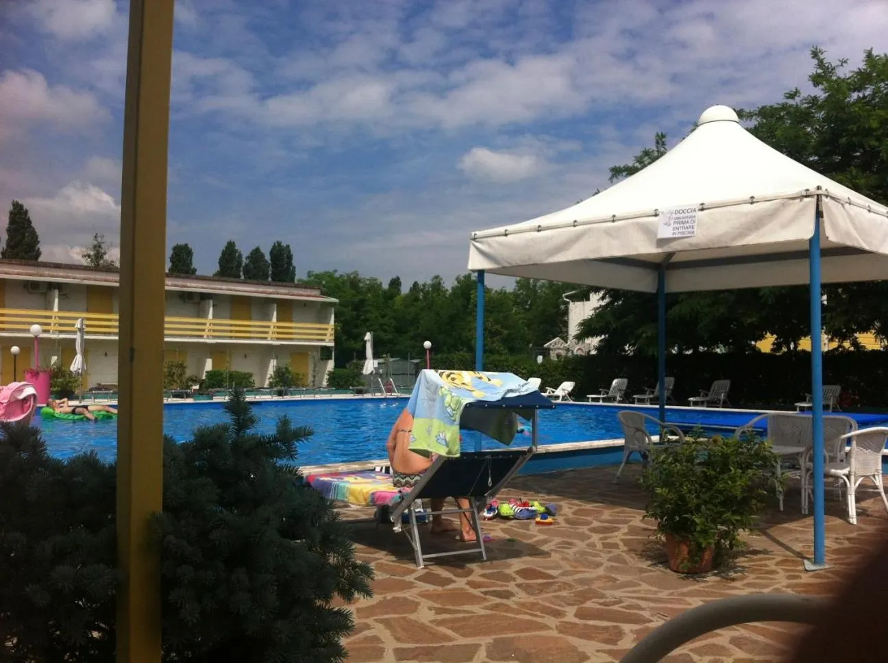 Swimming pool in Residence Blu Marlin Natural free beach
