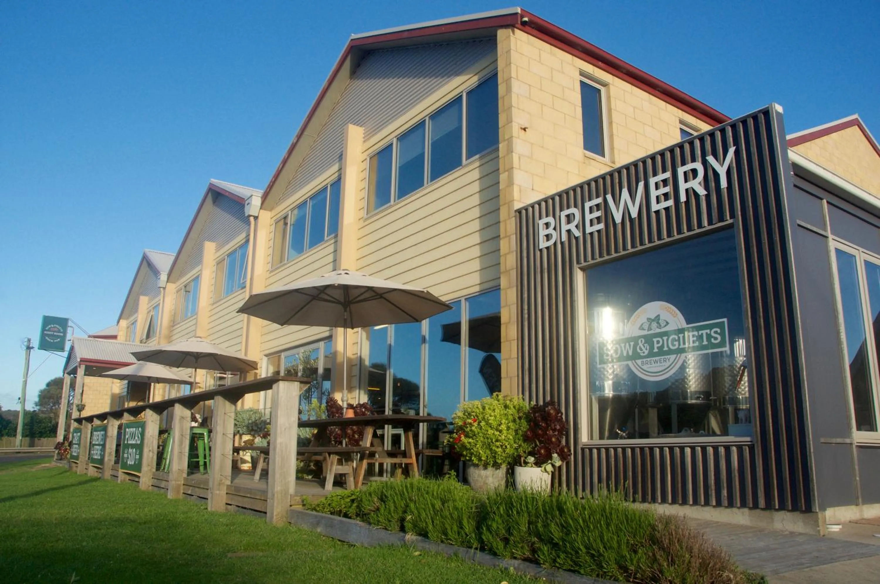 Property building in Sow and Piglets Guesthouse