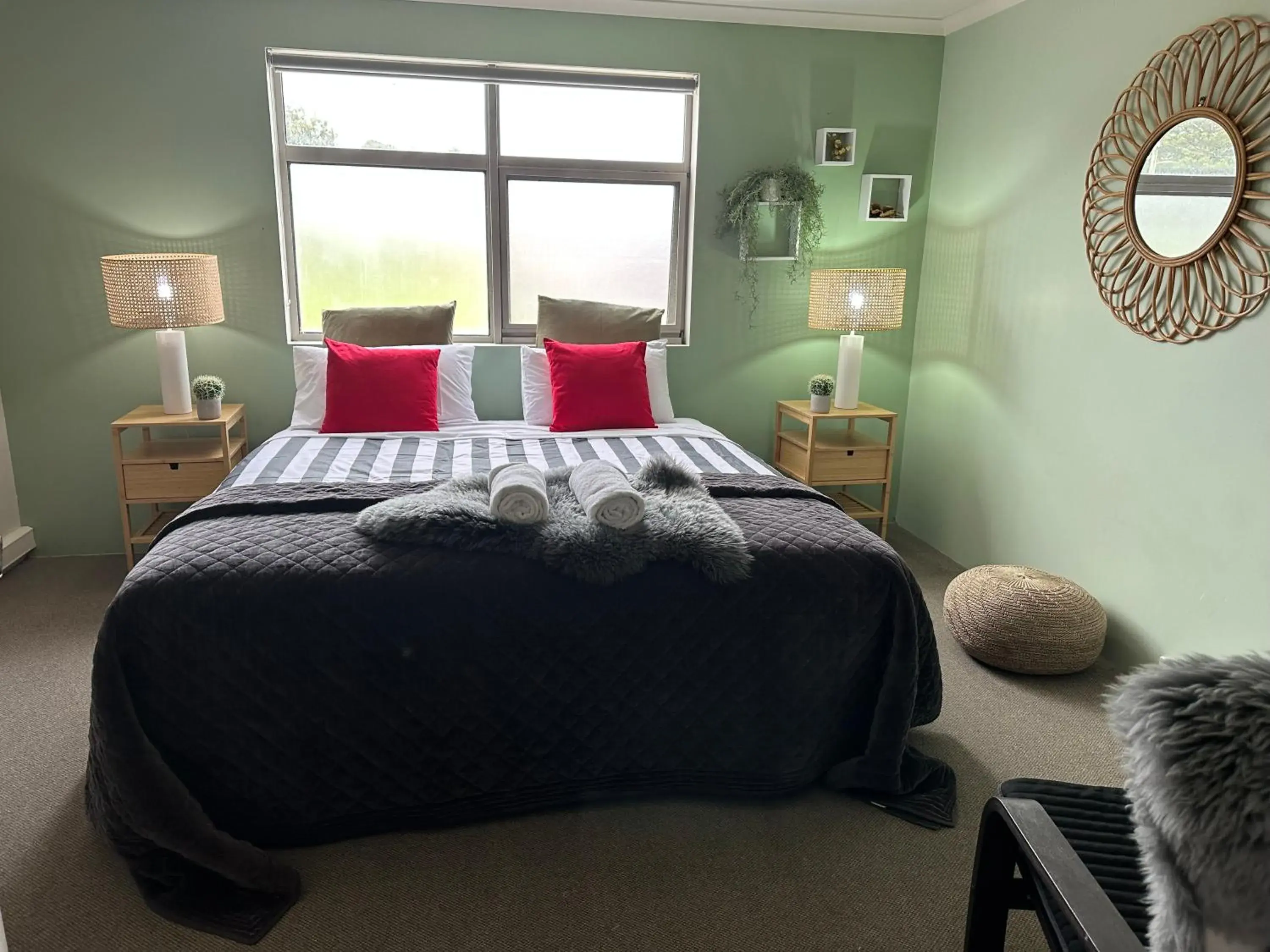 Photo of the whole room, Bed in Sow and Piglets Guesthouse Photo of the whole room, Bed in Sow and Piglets Guesthouse