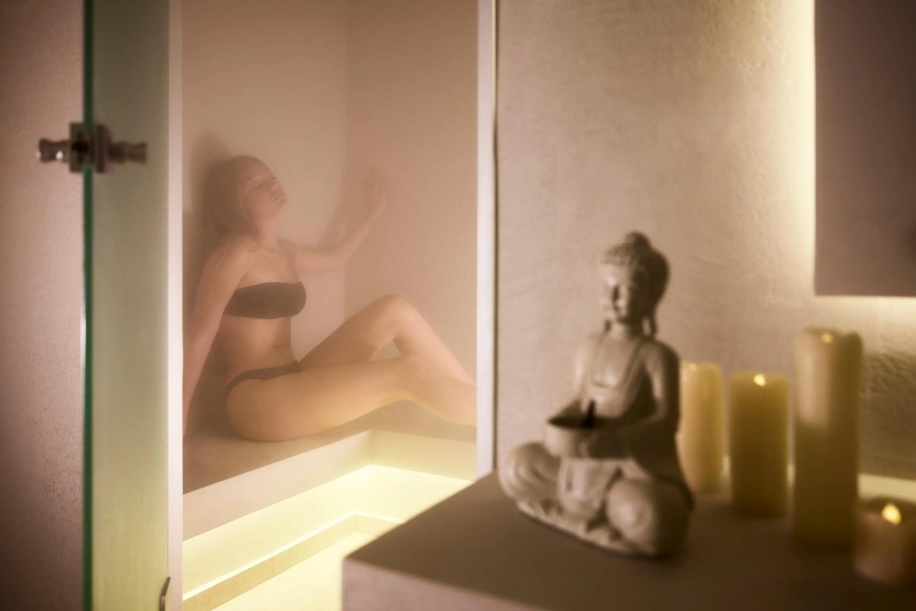Hot Tub in Garifalakis Comfort Rooms