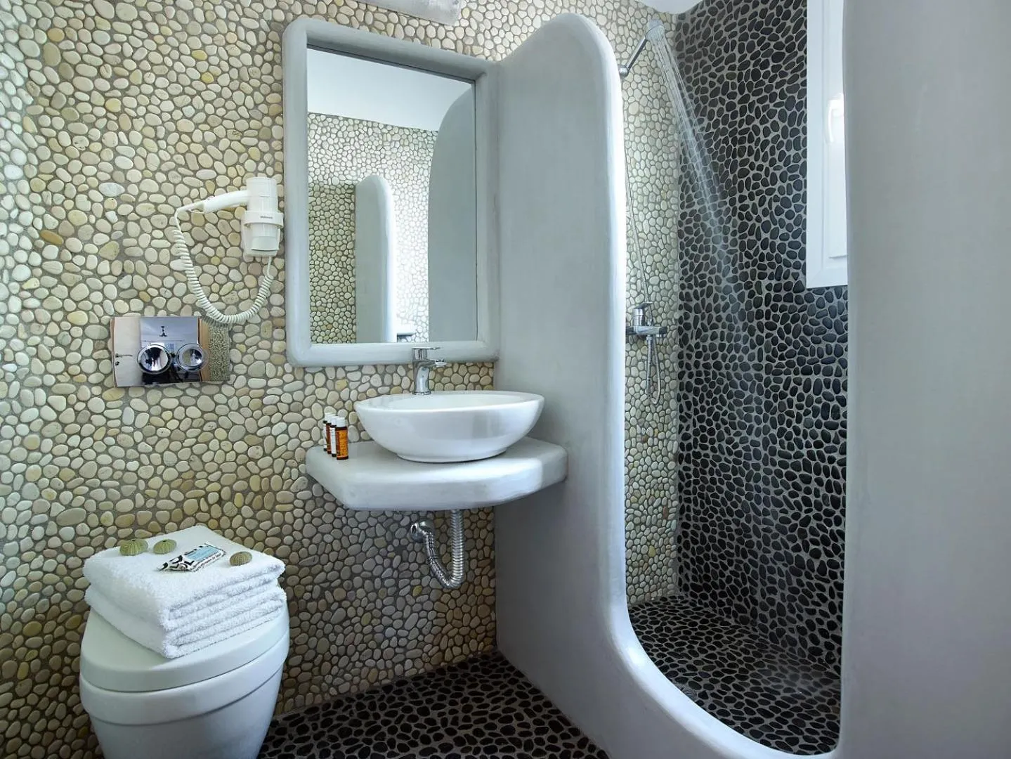 Bathroom in Garifalakis Comfort Rooms