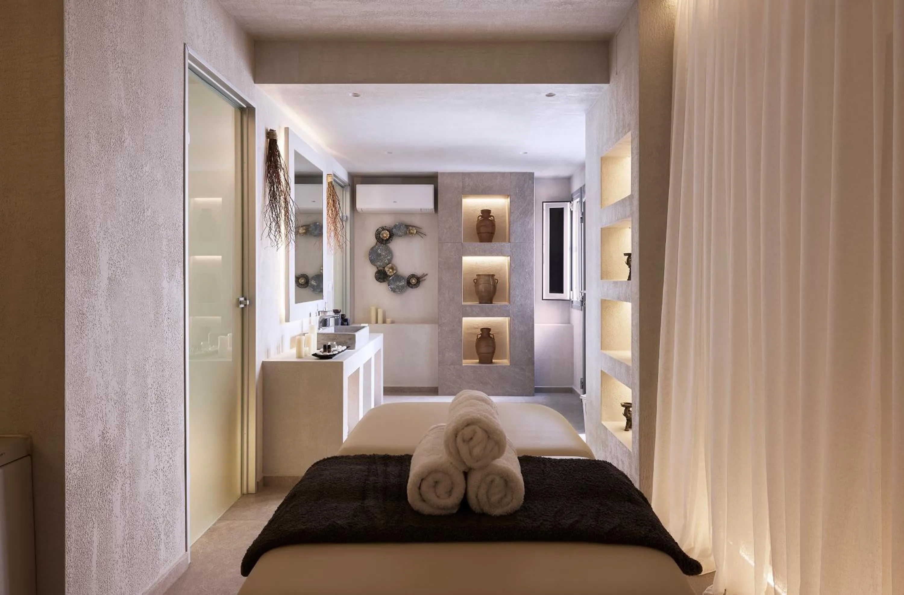 Spa and wellness centre/facilities, Bed in Garifalakis Comfort Rooms