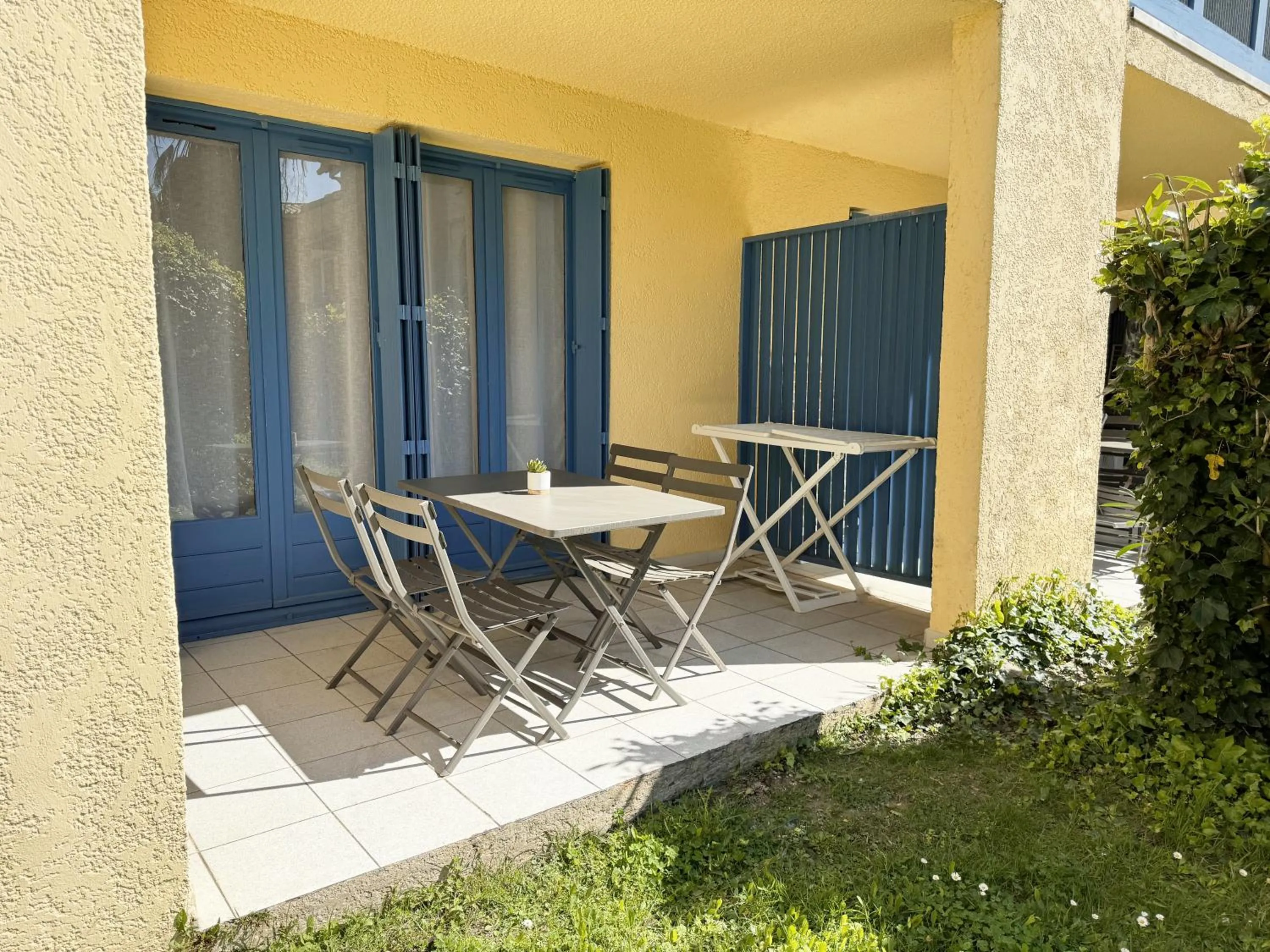 Patio in Malibu Village