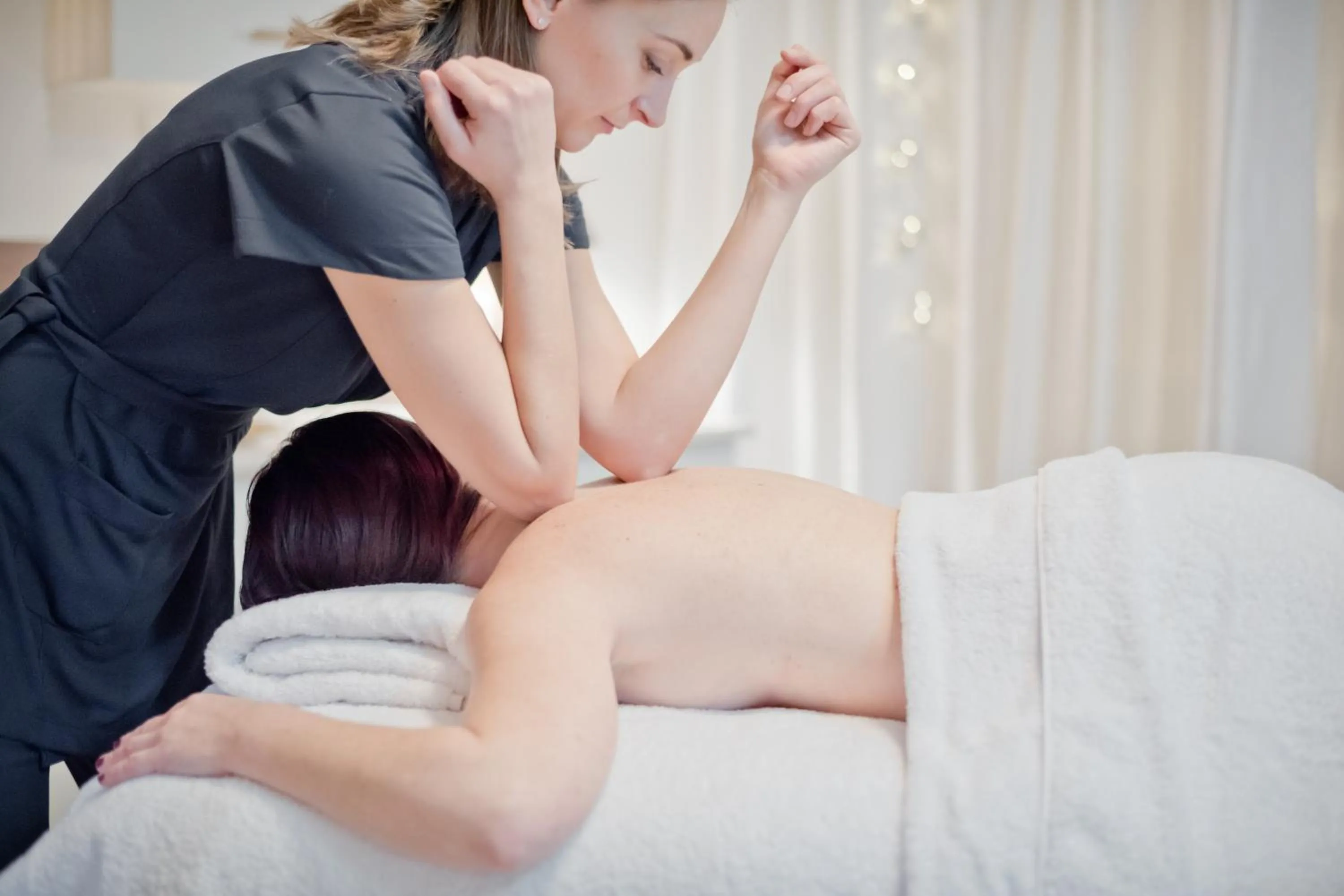 Massage in Malibu Village