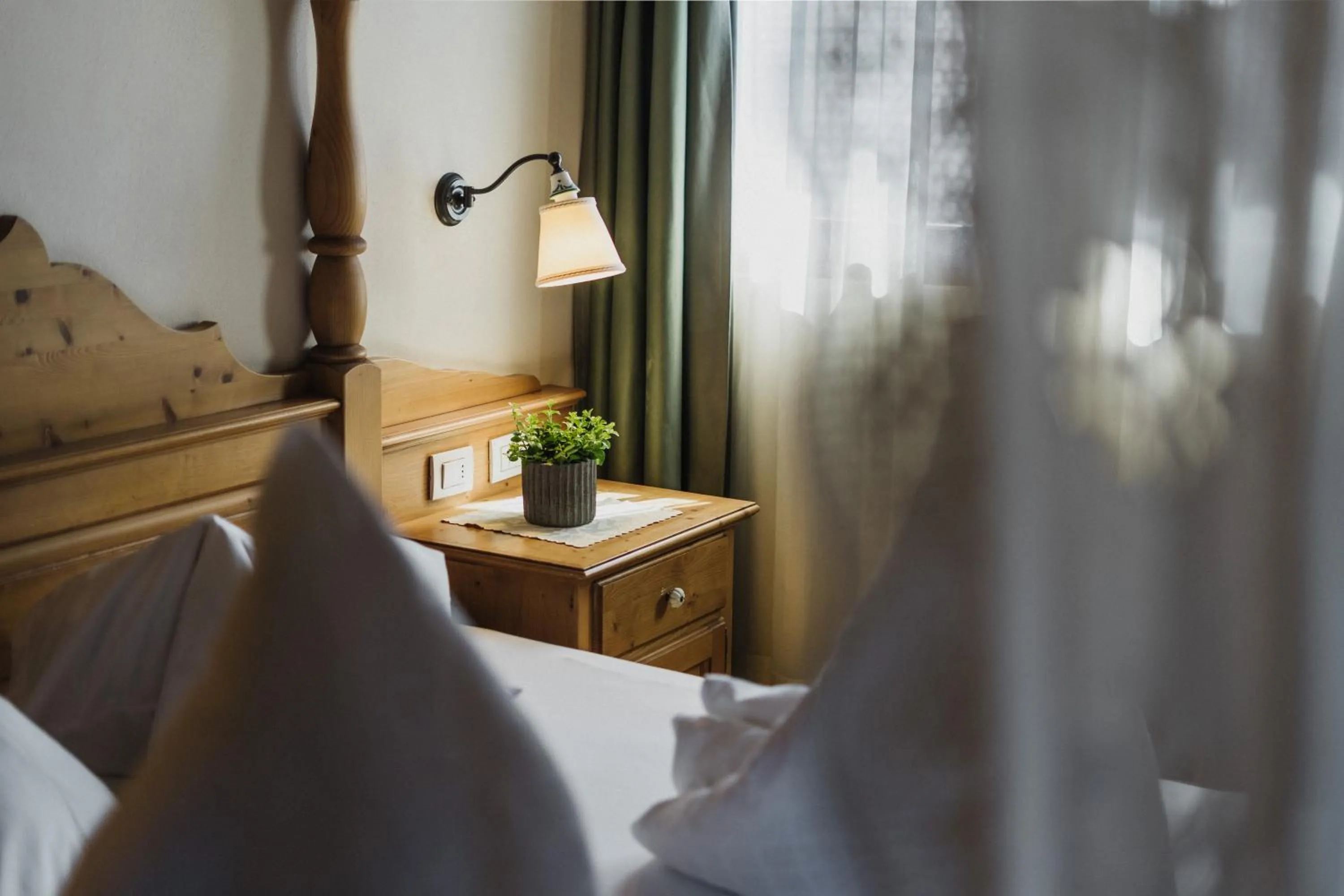 Photo of the whole room, Bed in Hotel Mühlbacherhof