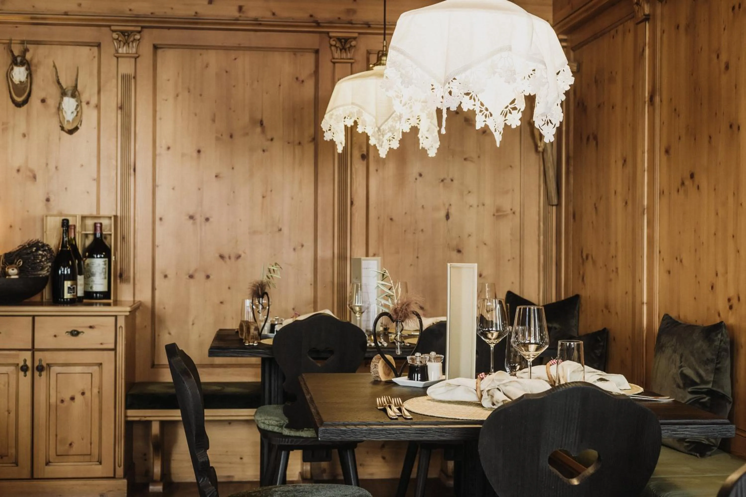 Restaurant/places to eat in Hotel Mühlbacherhof