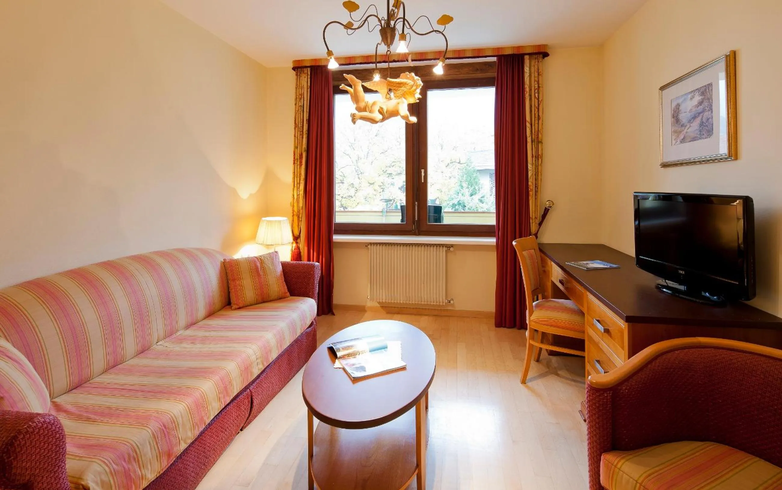 Family Room with Bath in Hotel Mühlbacherhof