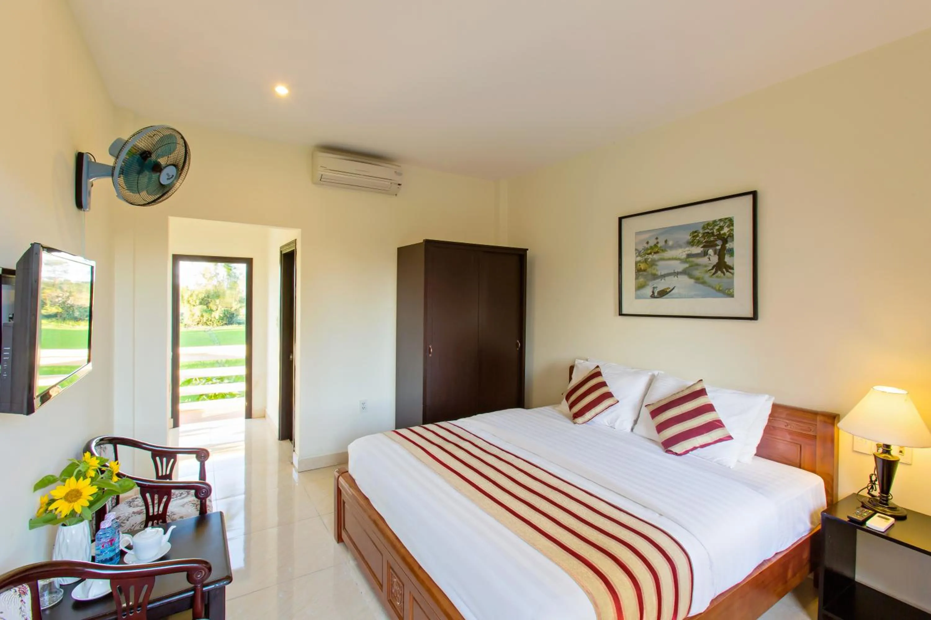 Bed in Do River Homestay