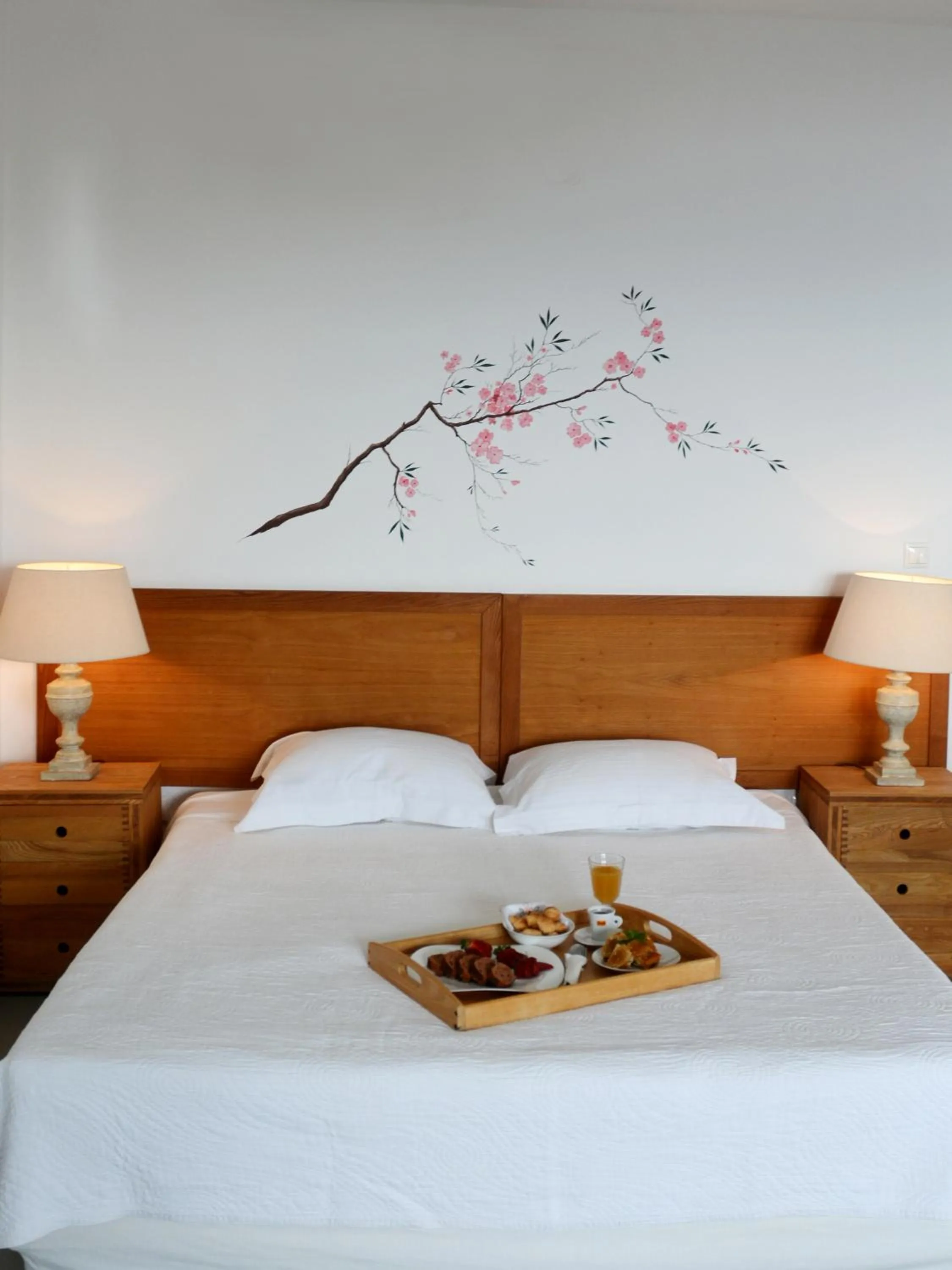 Bed in Celini Suites Hotel