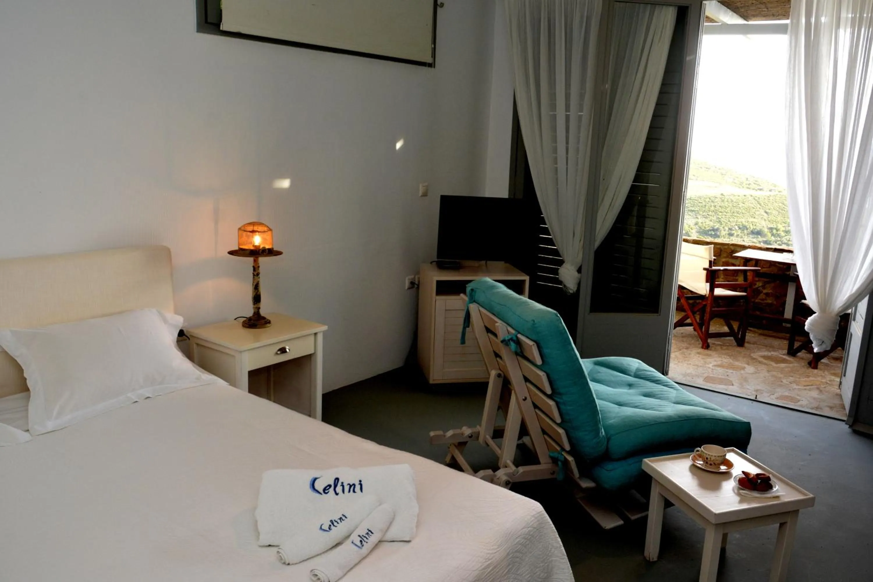 Sea view, Bed in Celini Suites Hotel