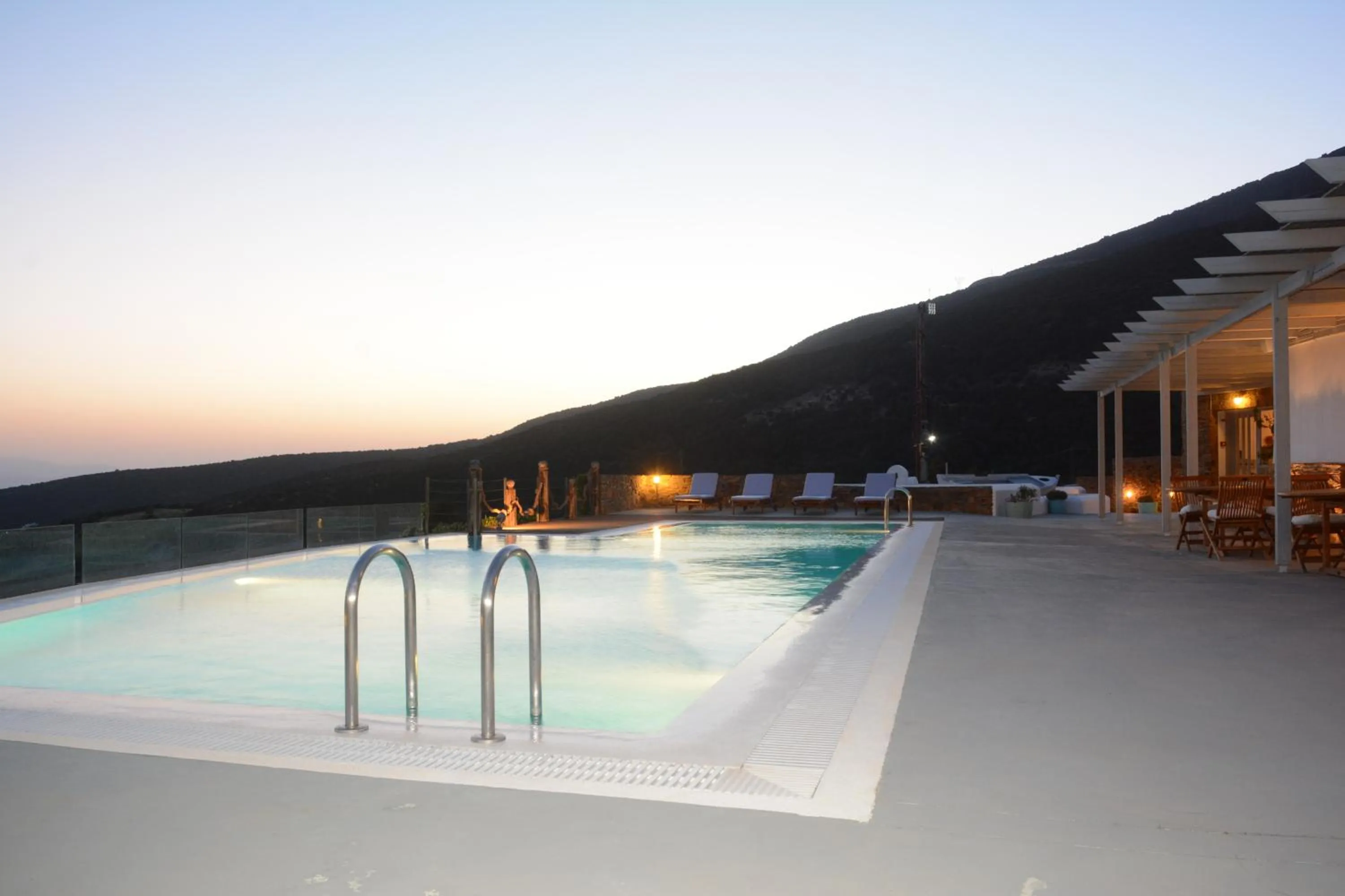 Pool view in Celini Suites Hotel